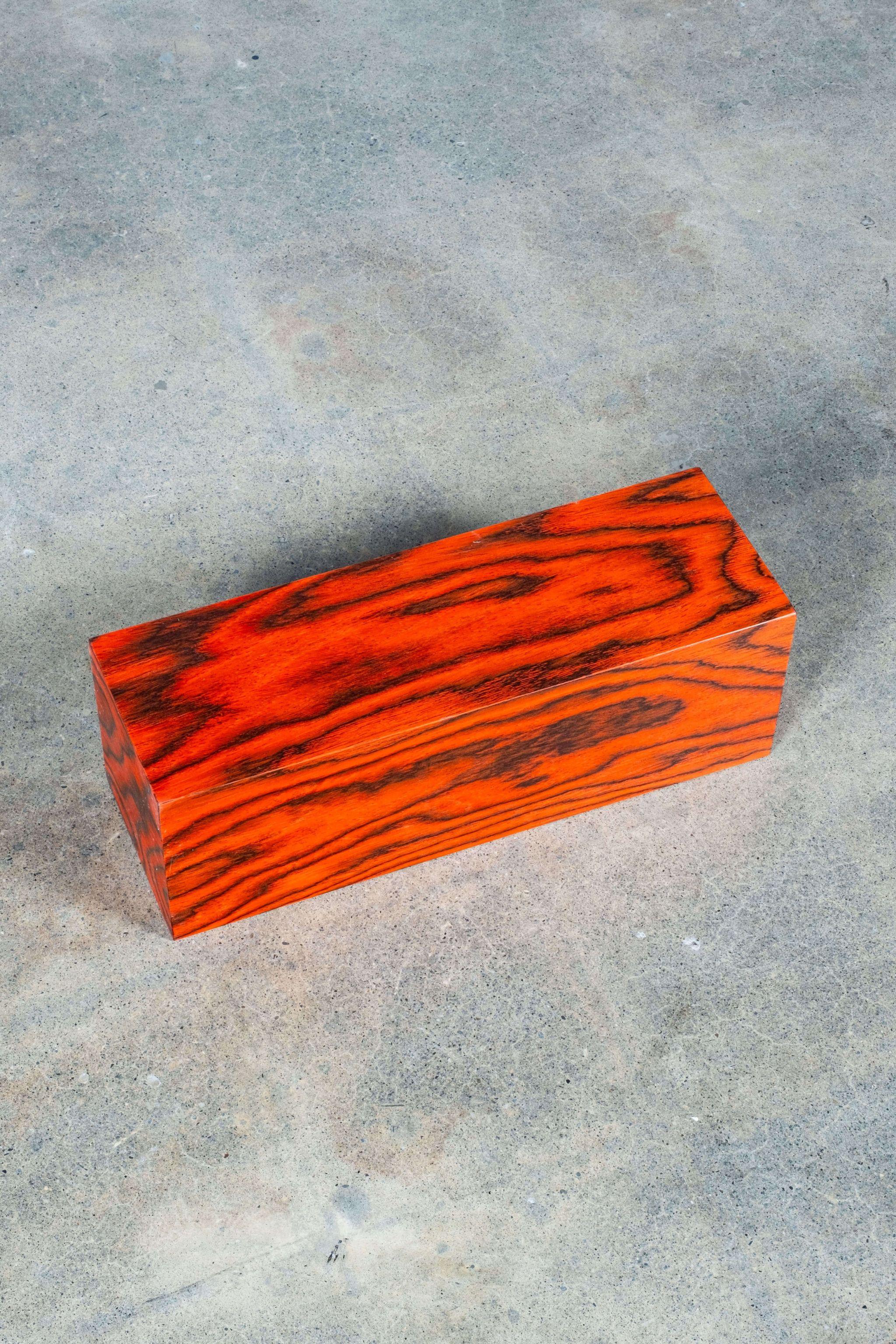 BLOQUE 7, Pedestal with Ettore Sottsass Veneer by Bonne Choice For Sale 3