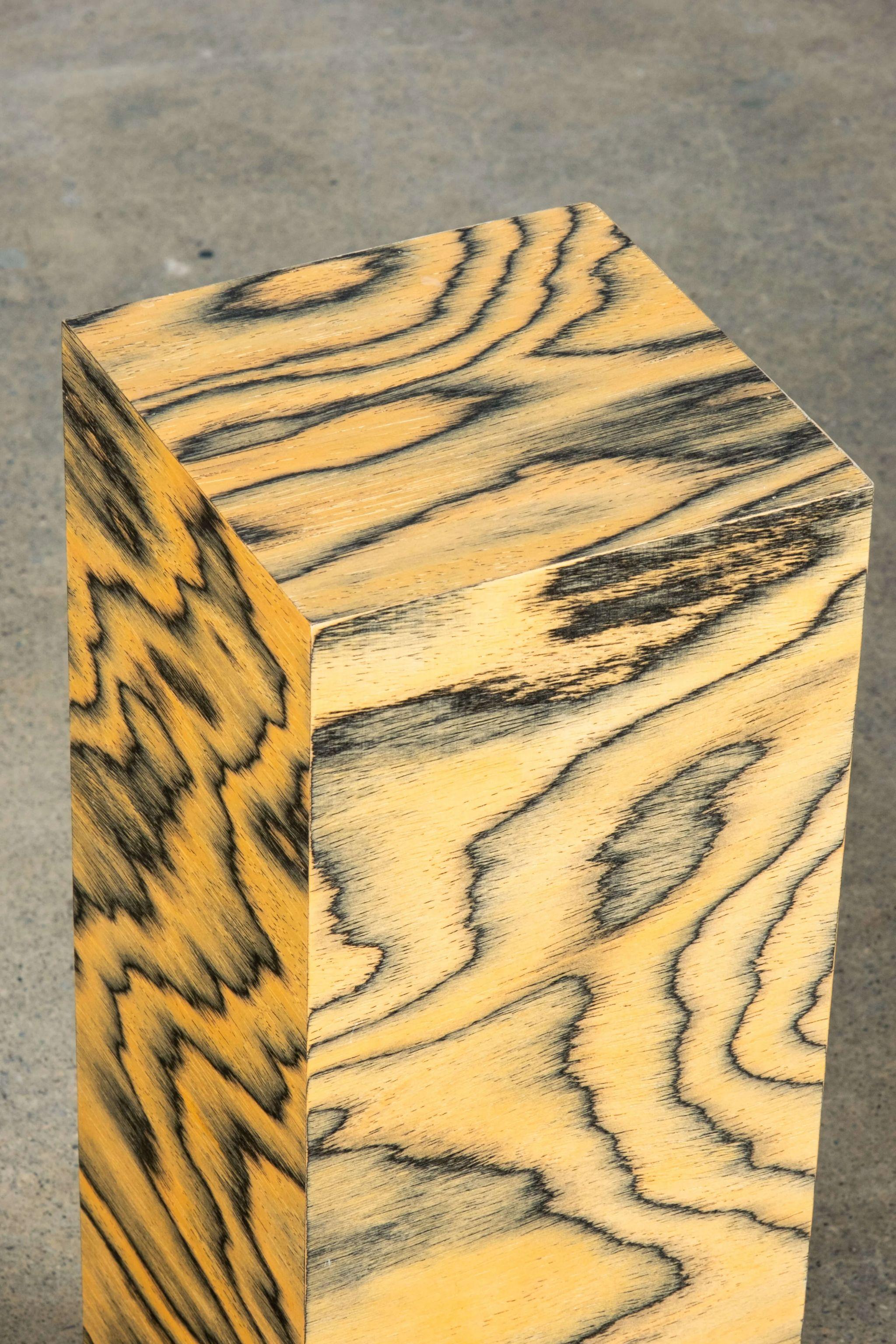 Wood BLOQUE 7, Pedestal with Ettore Sottsass Veneer by Bonne Choice For Sale