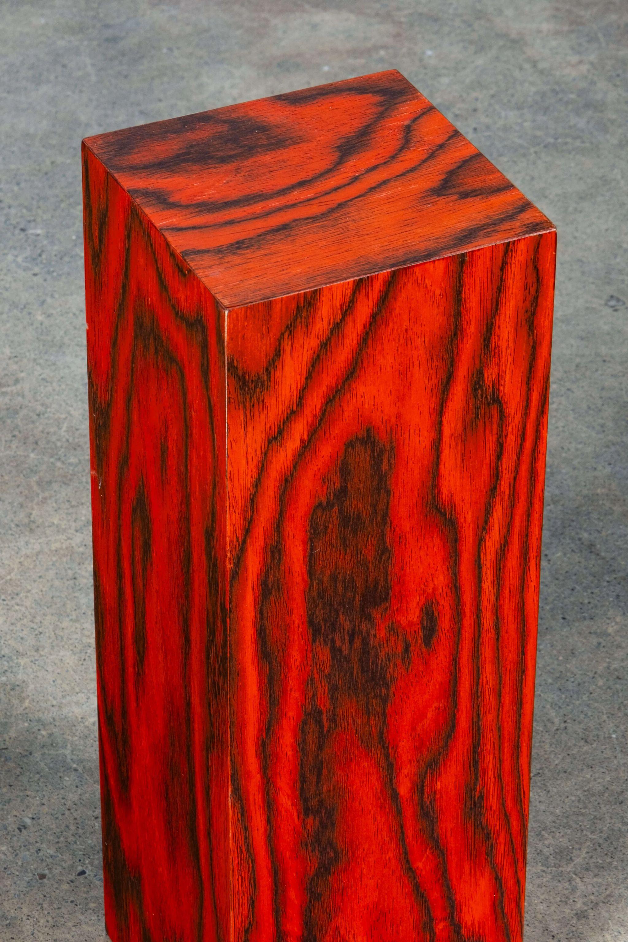 BLOQUE 7, Pedestal with Ettore Sottsass Veneer by Bonne Choice For Sale 1