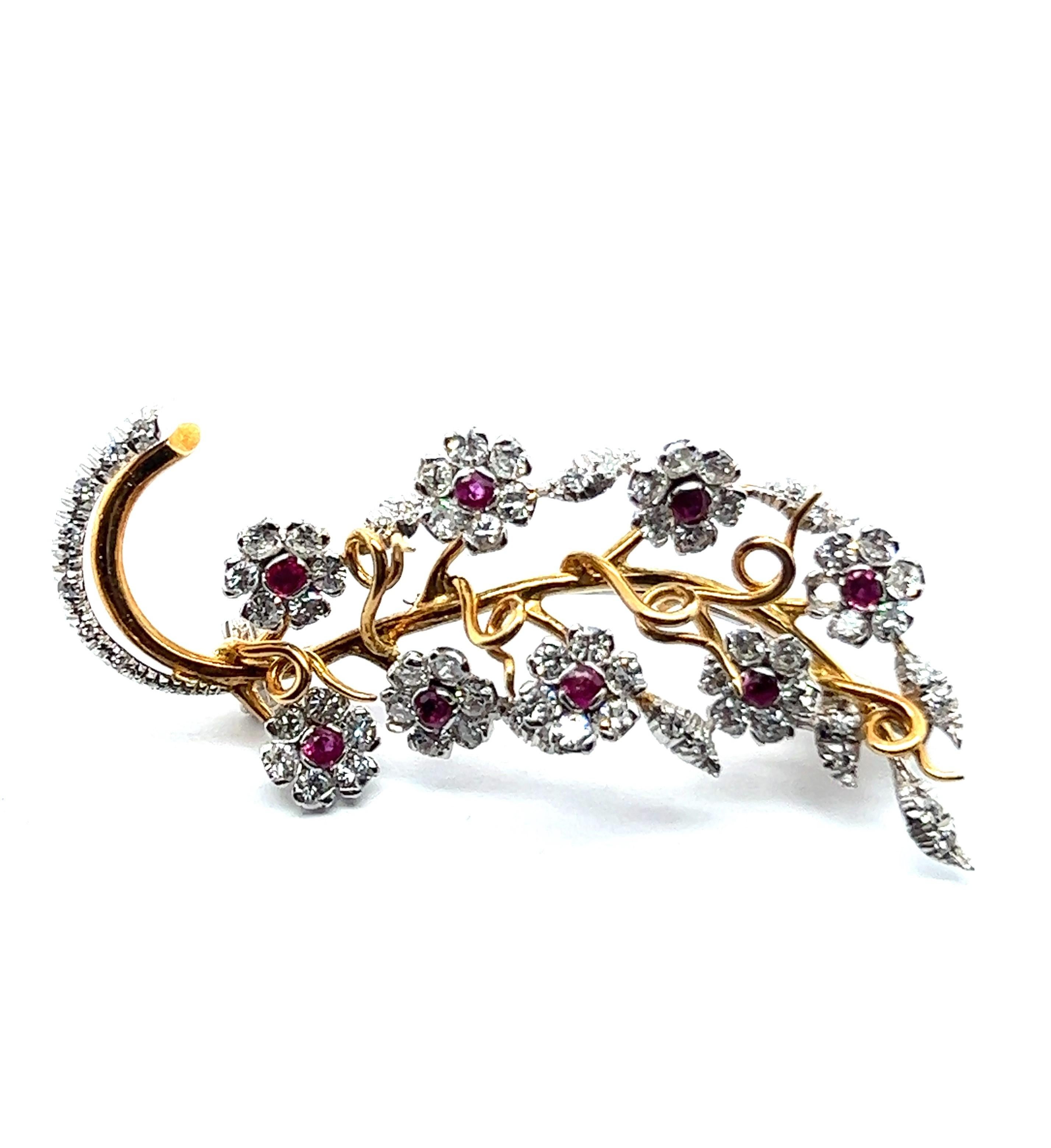 Blossom Branch Brooch with Dimonds and Pink Sapphires in White and Yellow Gold For Sale 3