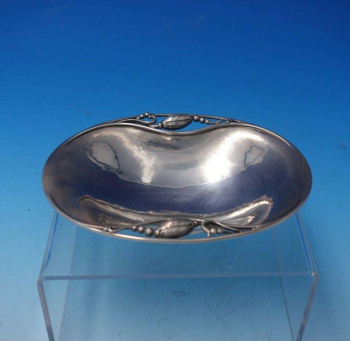 Art Déco Blossom by Georg Jensen Spettacolare Blossom by Georg Jensen in argento Sterling Ova in vendita