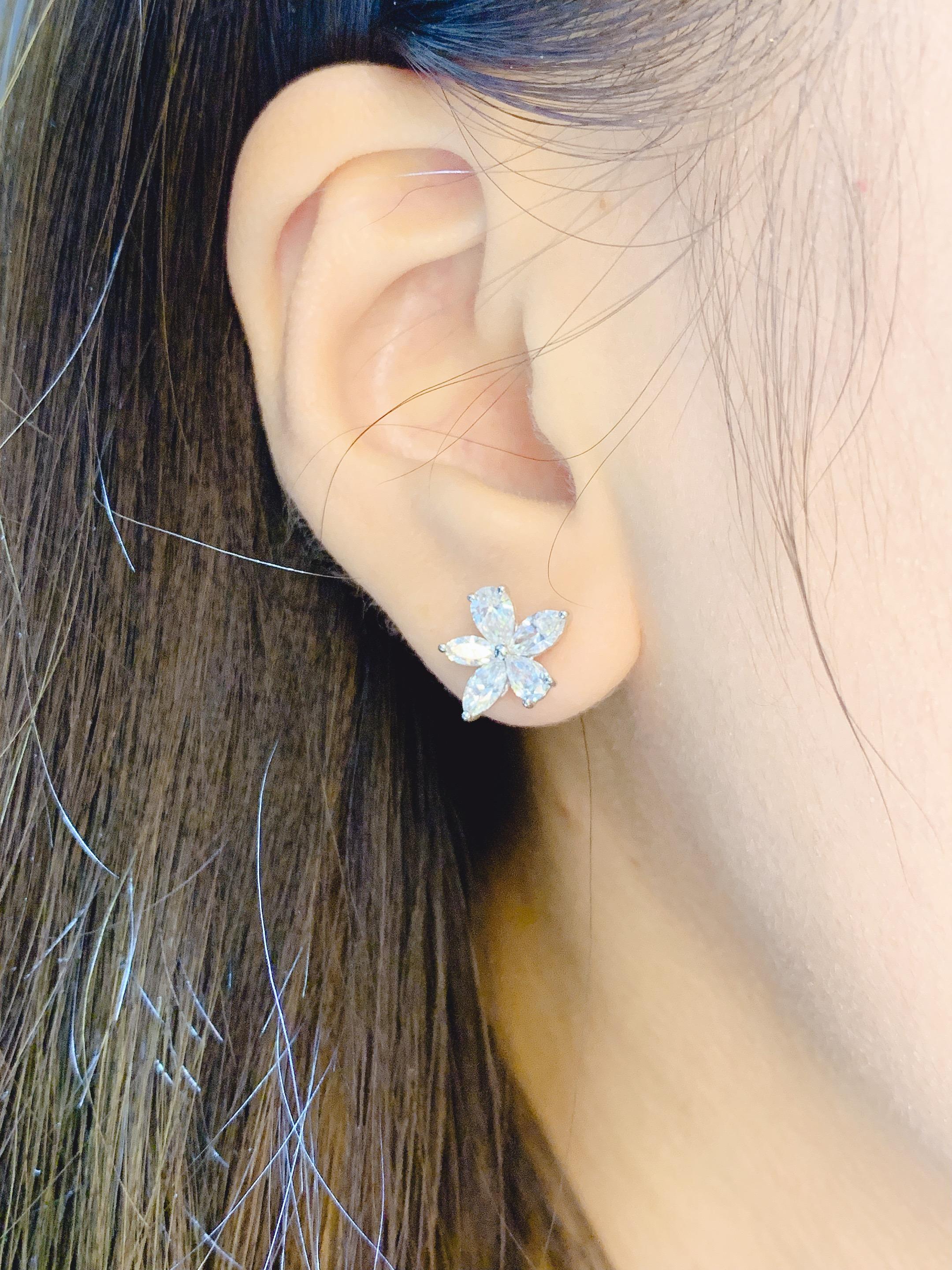 Blossom Flower 18k White Diamond Jacket Earring For Sale 1
