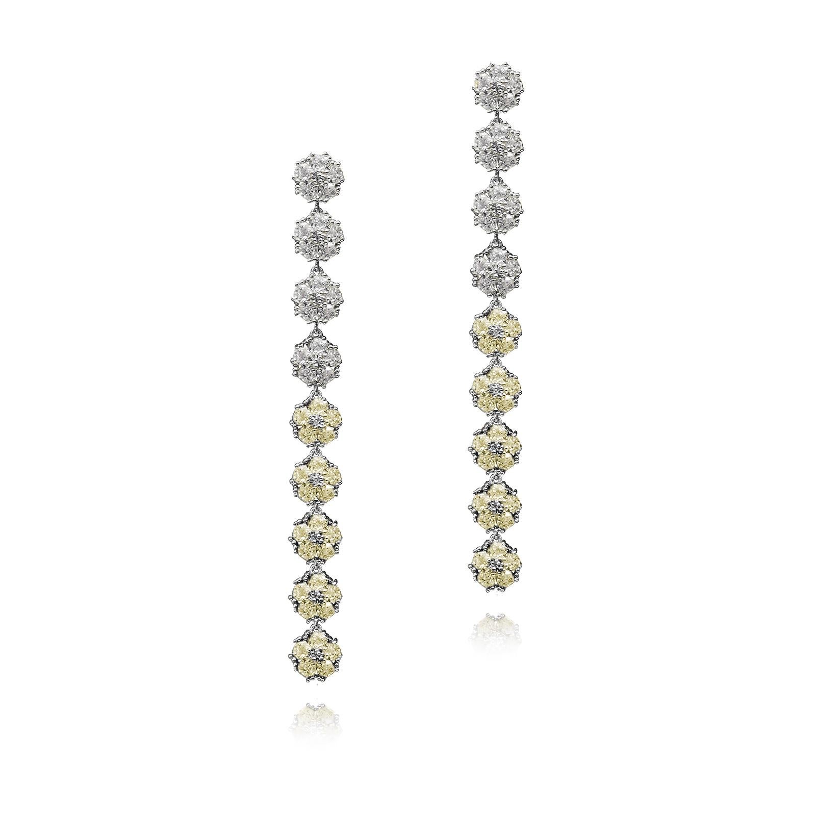 Blossom Gentile Ombre Chandelier Earrings, Sky and London Blue Gemstones In New Condition For Sale In New York, NY