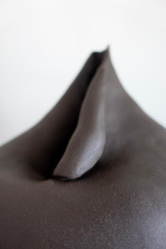 Vase sculptural en céramique « Blossom IV » d'Audrey Vo Van