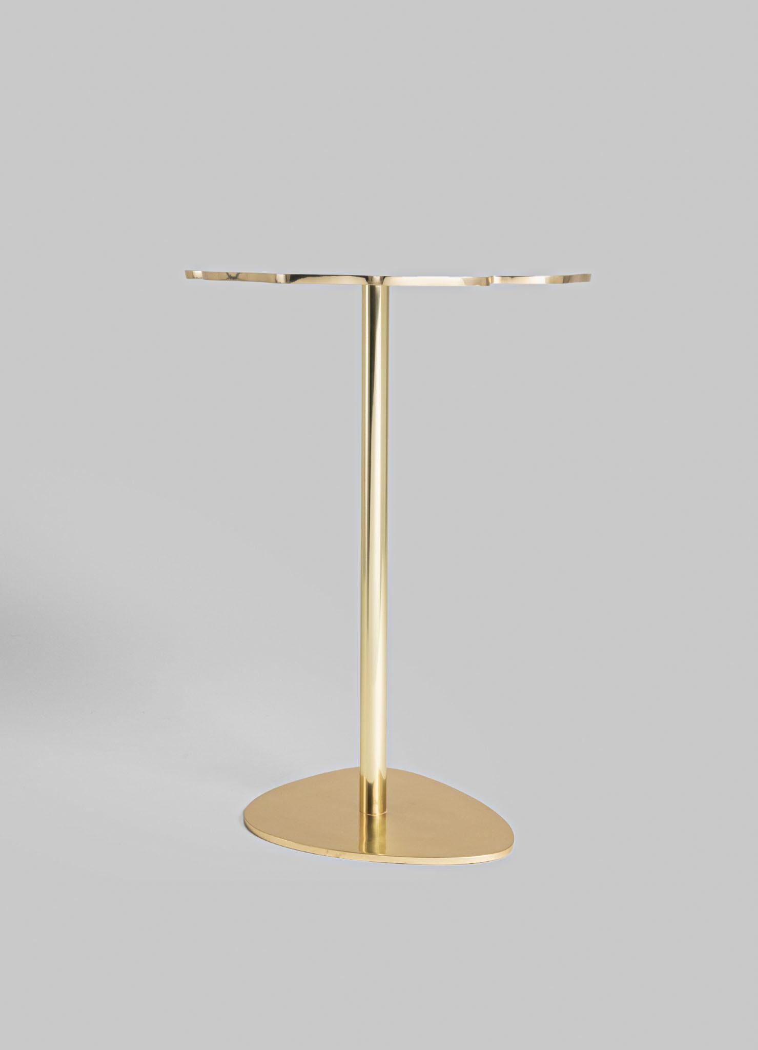 Blossom Side Table Small in Brass & Semi Precious Stone In New Condition For Sale In Noida, DL