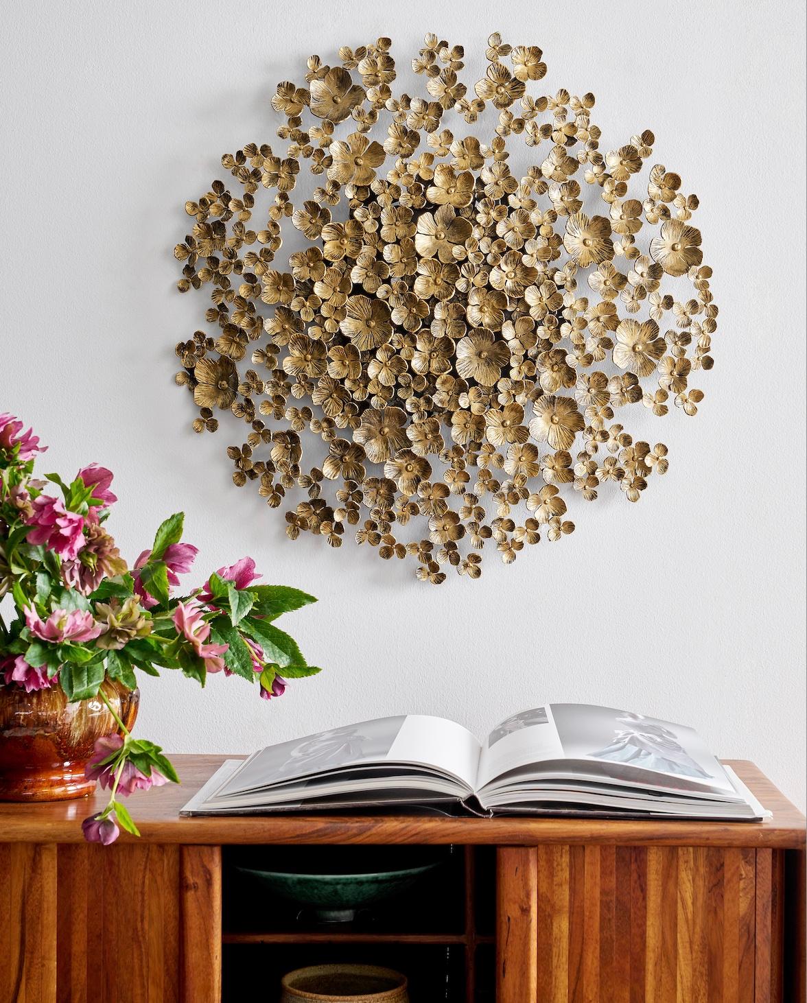 Blossom Wandskulptur (amerikanisch) im Angebot