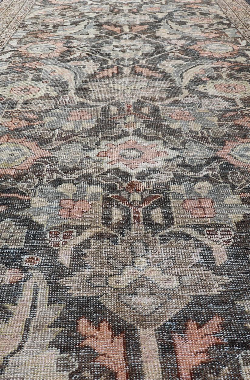 Antike persische Sultanabad-Galerie in Grau und Rosa mit Blumenmuster in Übergröße im Angebot 5