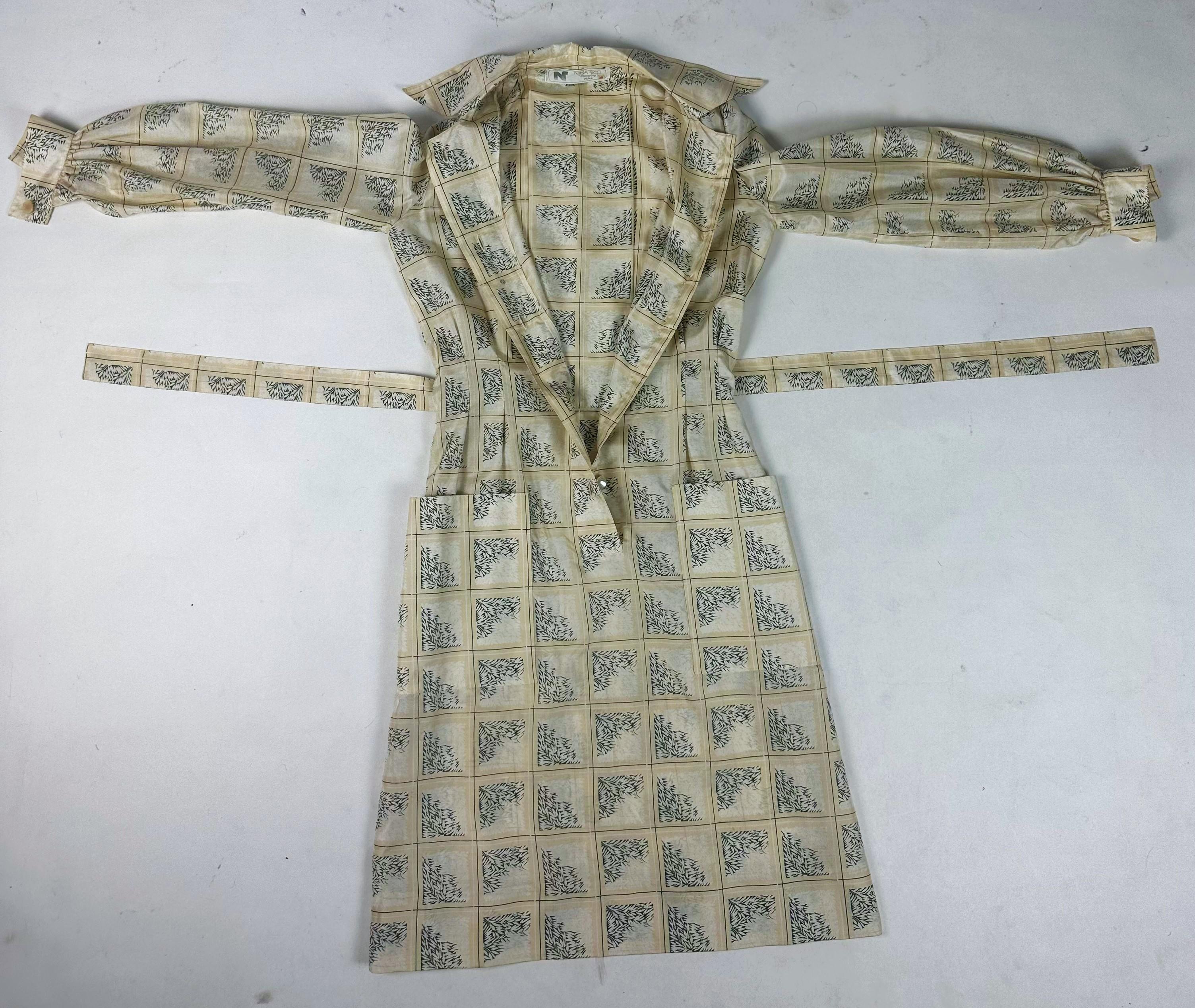 Blouse dress in printed taffeta by Gérard Pipart for Nina Ricci Circa 1985 12