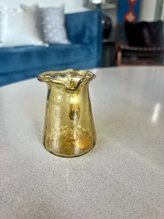 Pot à lait en verre dépoli d'Odilon Avalos