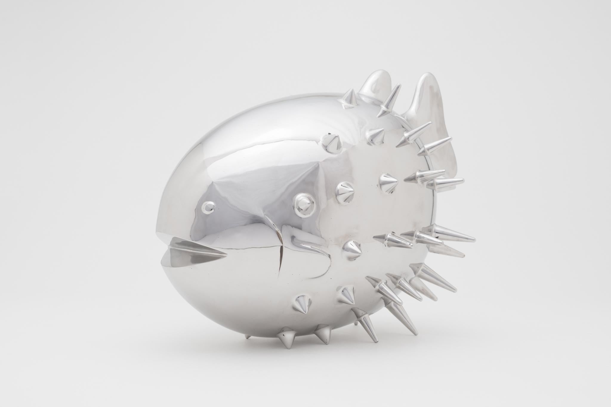 Minimalist Blowfish sculpture by Mizraim Cárdenas (Large) For Sale