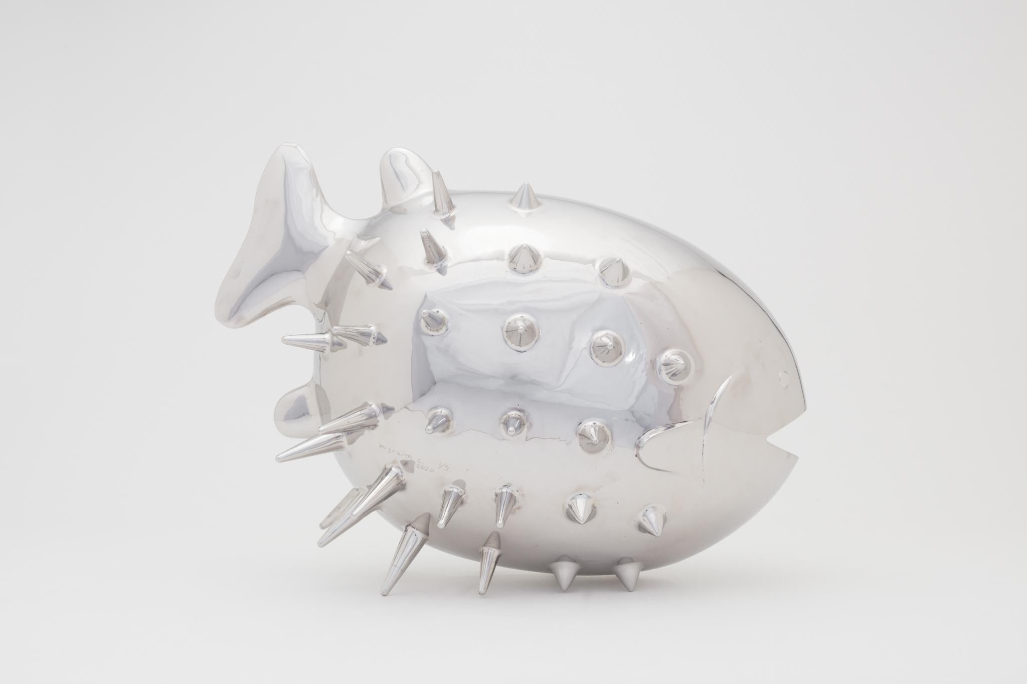 Contemporary Blowfish sculpture by Mizraim Cárdenas (Large) For Sale