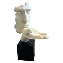 Blasen eines Kusses Skulptur - Vitruvian Collection'S von TMS