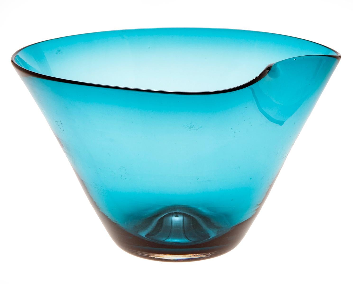 Blown Aqua Glass Bowl For Sale 3