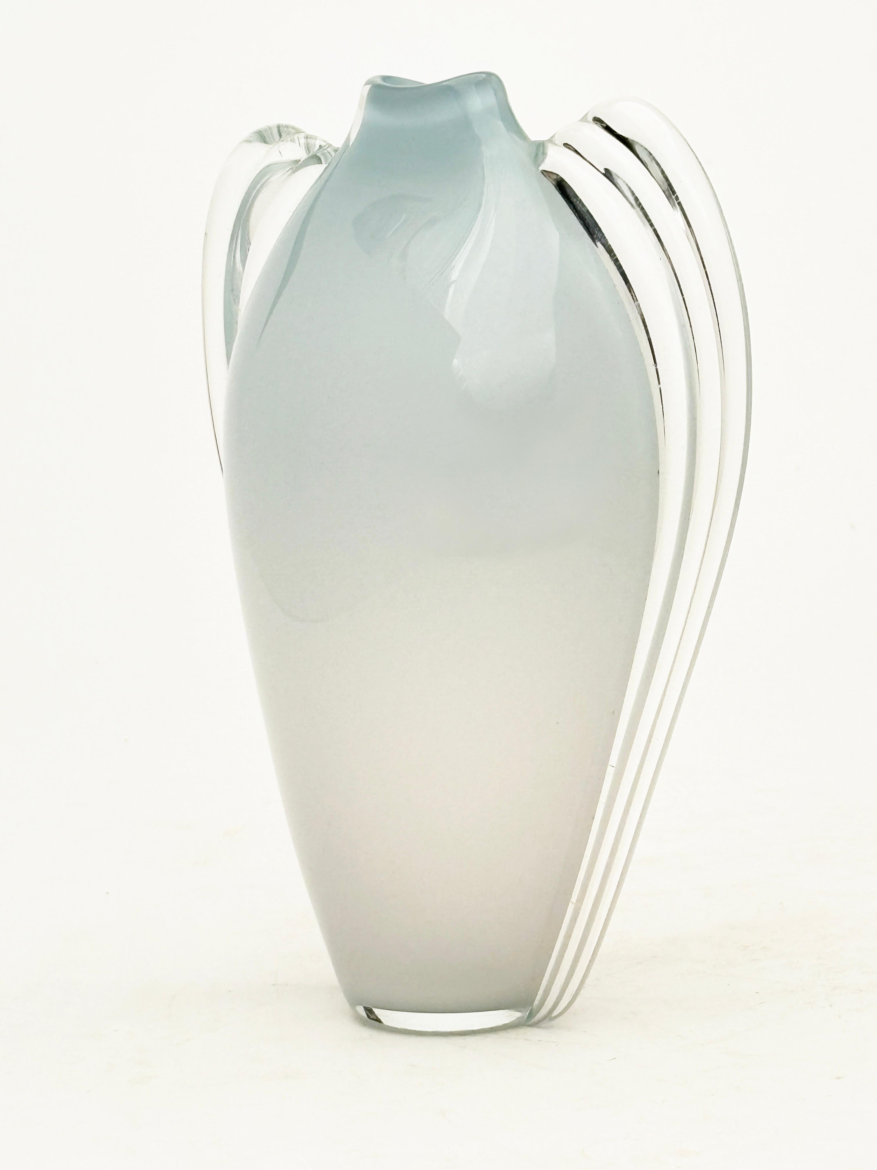 Moderne Vase en verre d'art soufflé par Thomas Buechner pour Vitrix Hot Glass Studio en vente