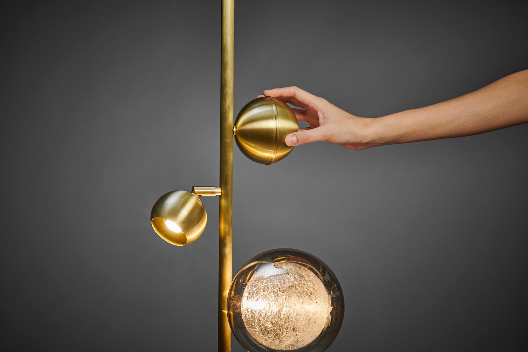 Autre Lampadaire Bloom par Shakuff en vente