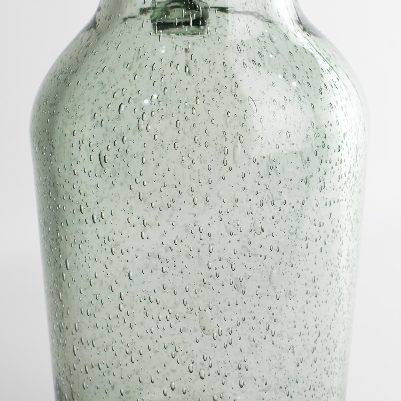 Caraffa decorativa in vetro soffiato di Verrerie de Bendor, Francia, circa 1960 in vendita 2