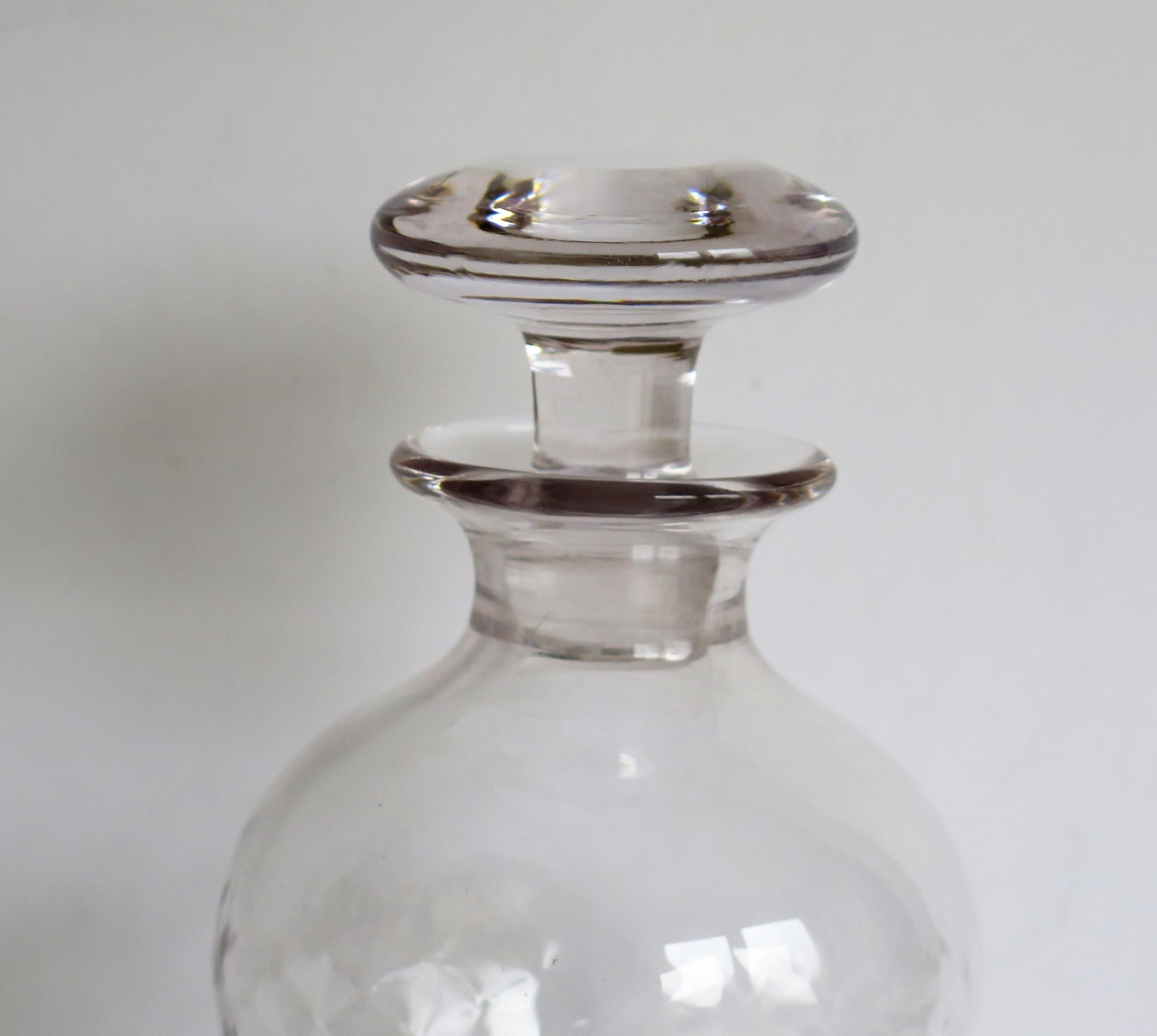 English Edwardian Blown Glass Decanter Dimple Moulded with Mushroom Stopper, circa 1900 For Sale