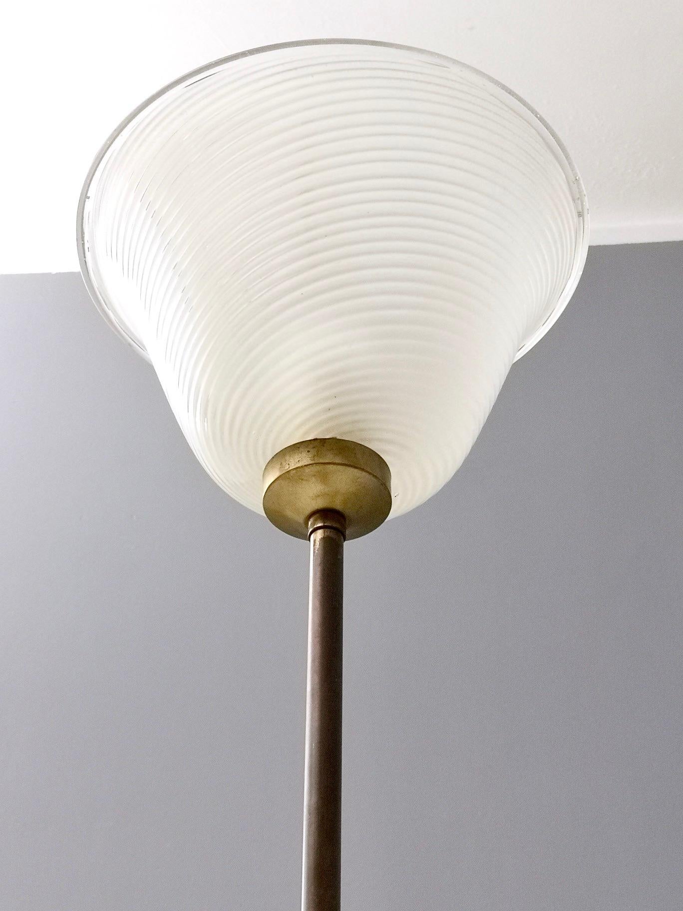 Blown Glass Floor Lamp by Seguso with a Green Alps Marble Base, Italy In Good Condition In Bresso, Lombardy