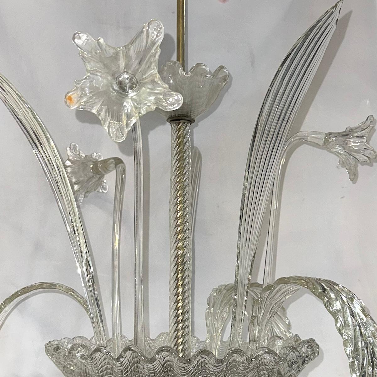 Geblasenes Glas Laub Kronleuchter im Zustand „Gut“ im Angebot in New York, NY