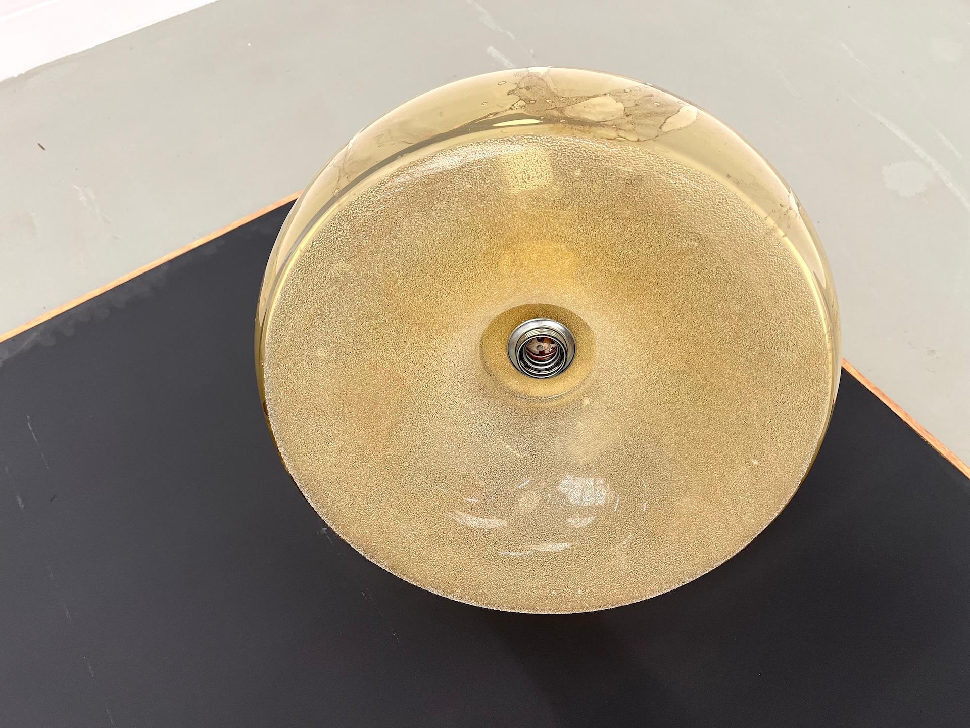 Mid-Century moderno Lampada a sospensione in pasta di vetro soffiato, anni '70 in vendita
