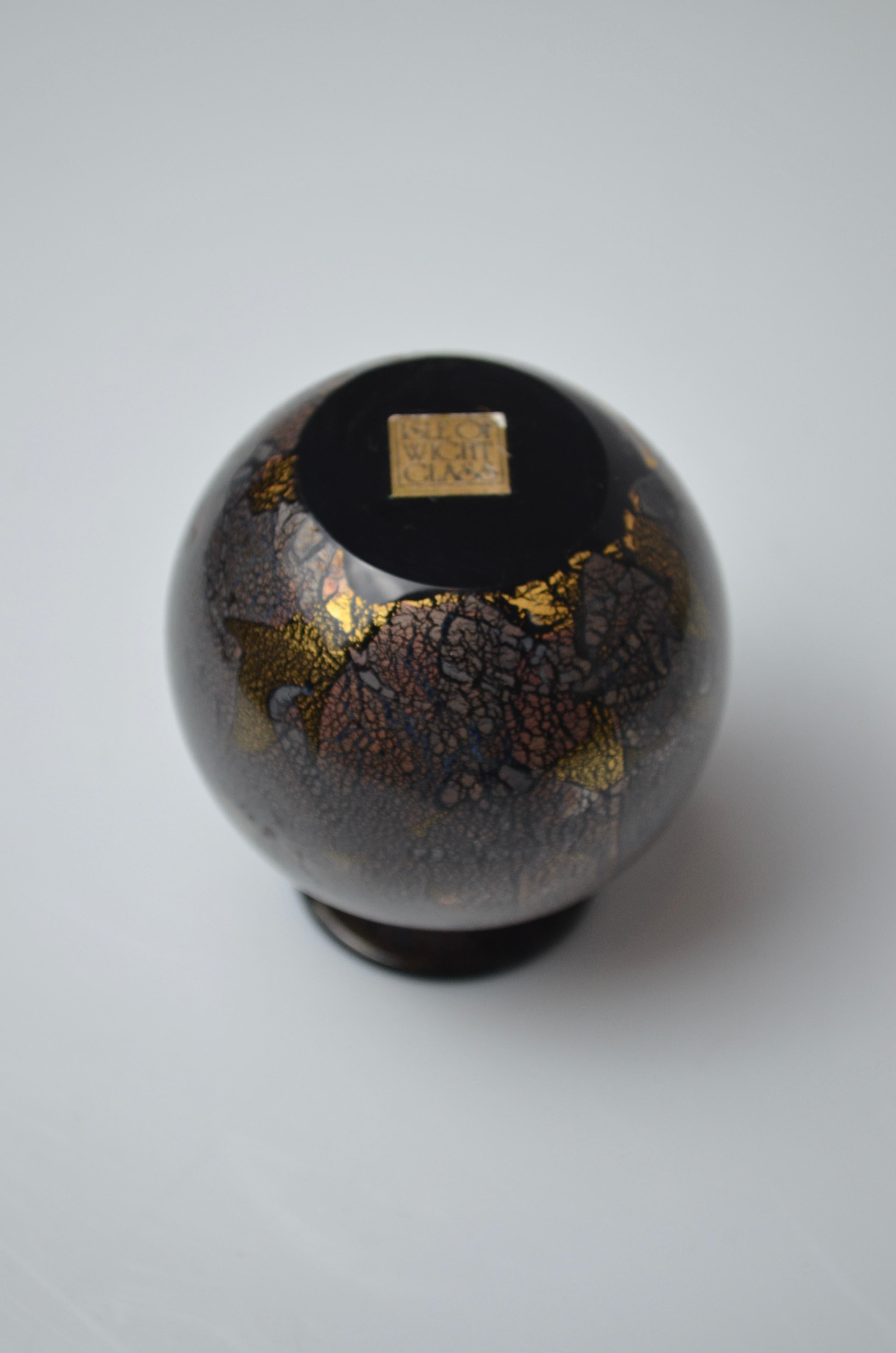 Frasco de perfume de vidrio soplado en negro, cobre y oro de Isle of Wight Studio Vidrio soplado en venta