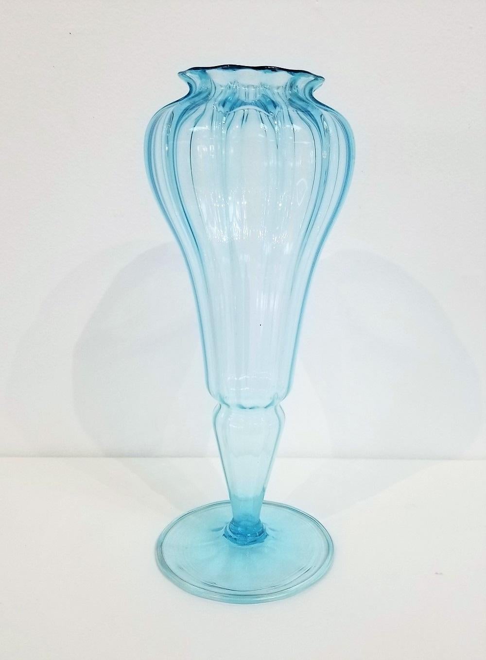 20th Century Blown Glass Vase in the Manner of Napoleone Martinuzzi, circa 1925