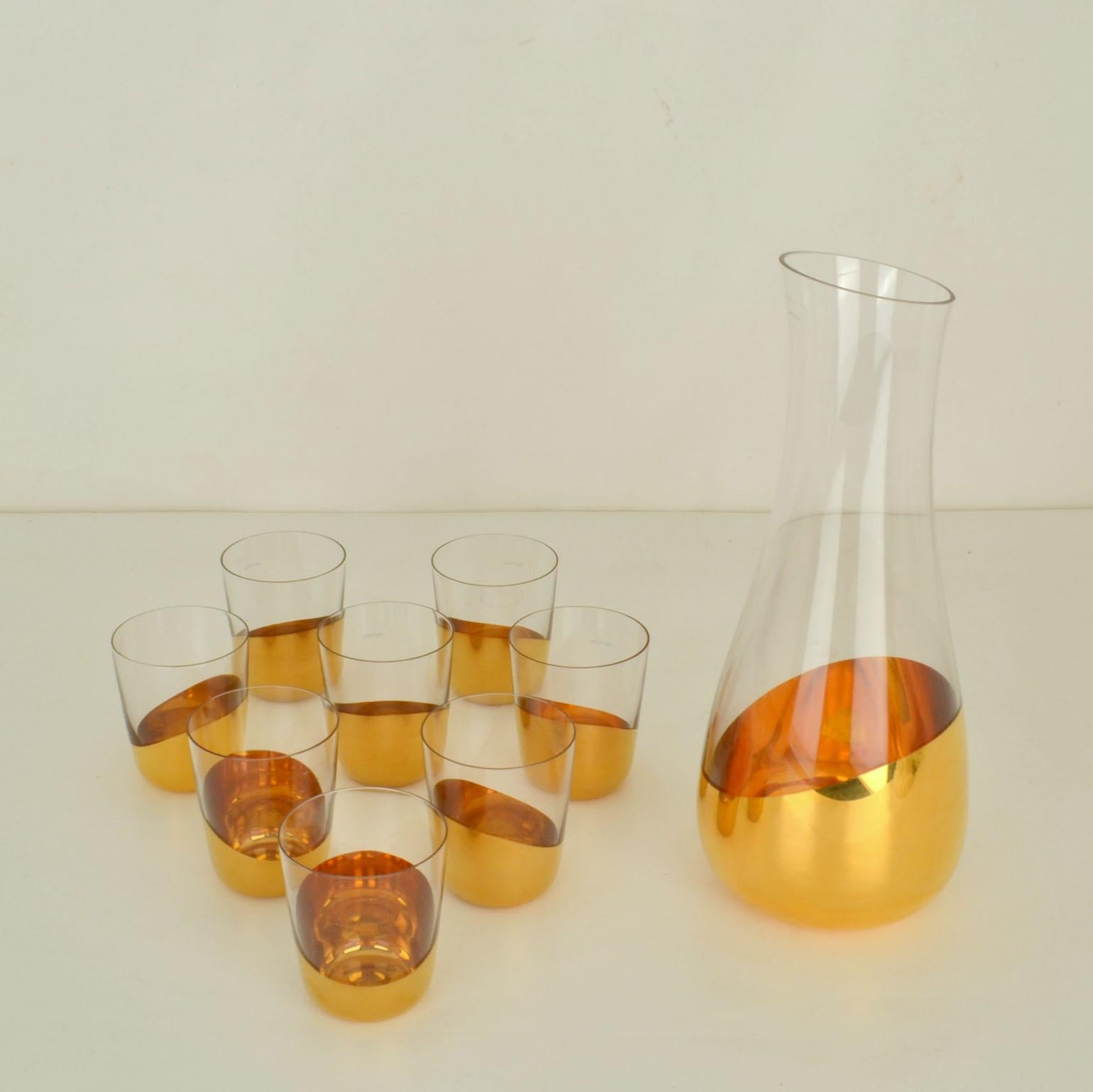 Italienische mundgeblasene und vergoldete Karaffen und Gläser (Geblasenes Glas)