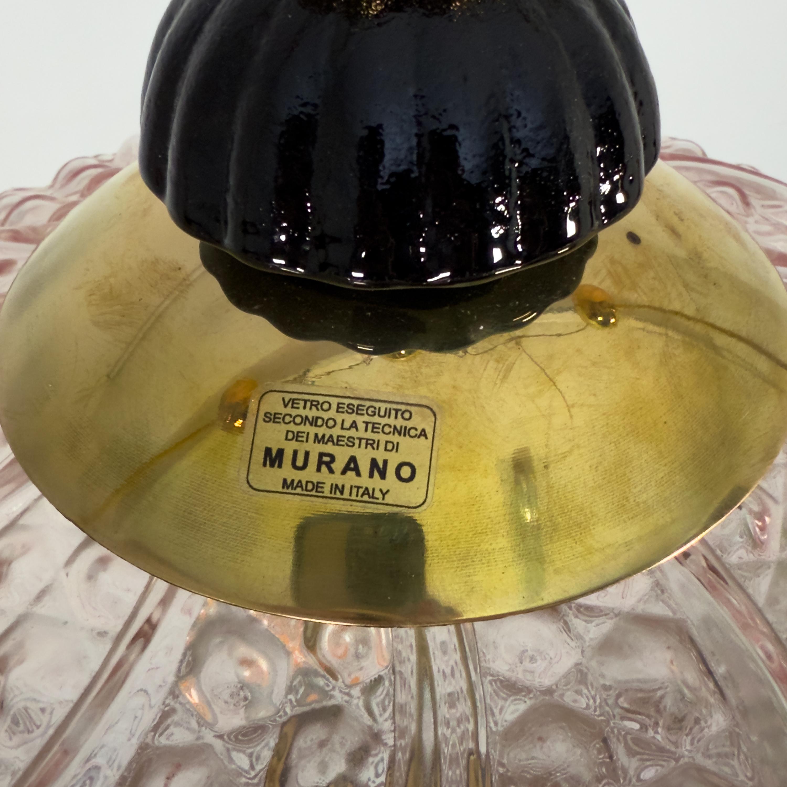 Ottone Lampada a sospensione in vetro soffiato di Murano e ottone in vendita