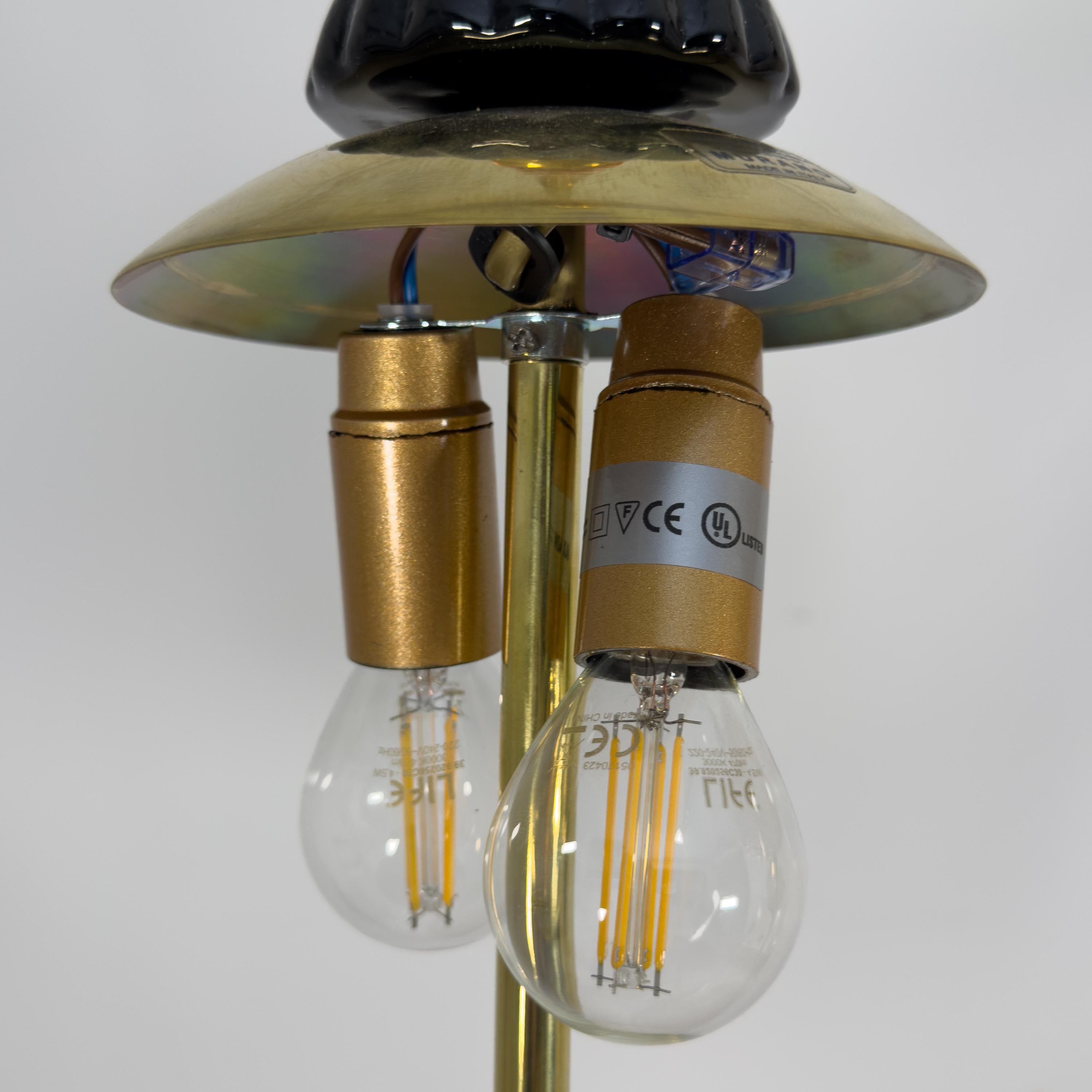 Lampada a sospensione in vetro soffiato di Murano e ottone in vendita 1