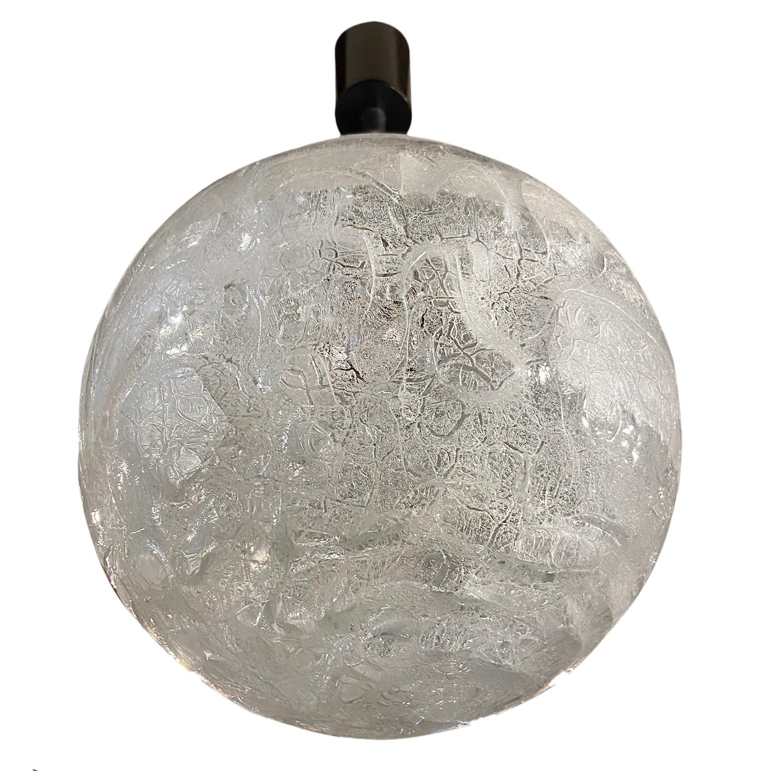 Fatto a mano Apparecchio di illuminazione in vetro soffiato di Murano in vendita
