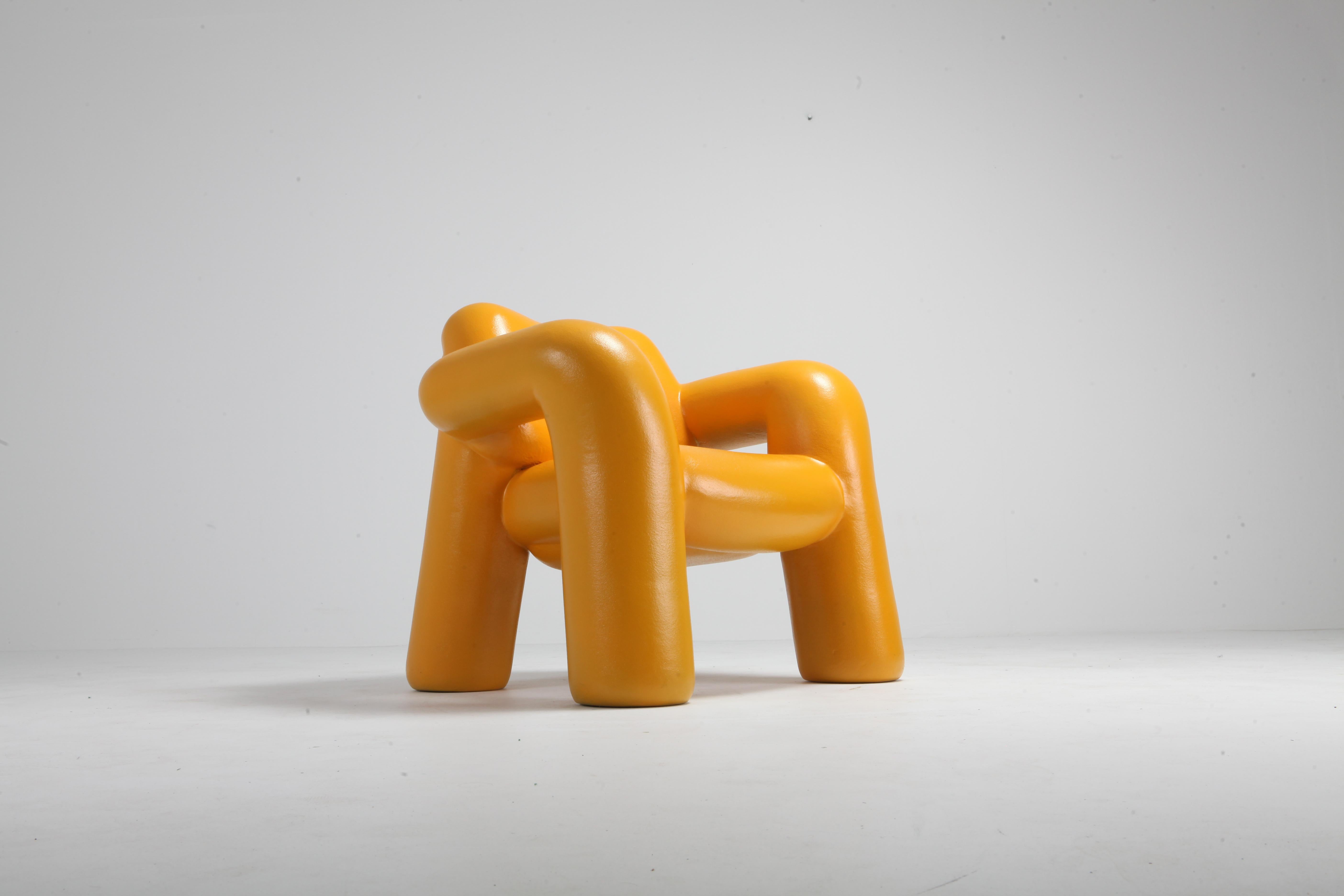 Blown-up chair (sun yellow, 2018)
Sizes: Width 89 cm, depth 79 cm, height 80 cm
Production method: 3D printed with robot arm material: recycled plastic
Finish/color: durable hard PU coating with orange peel structure edition of eight
for alfa.