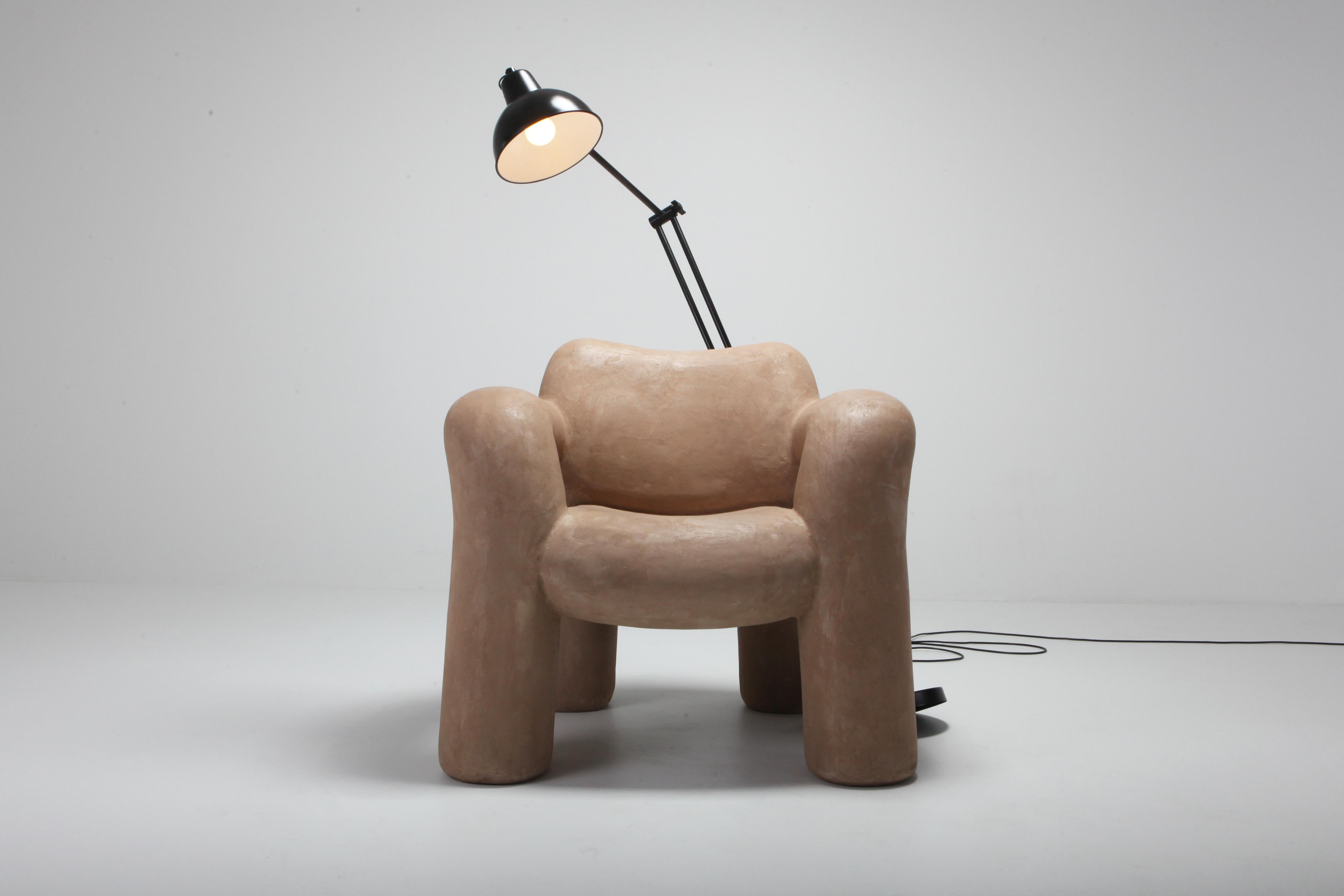 Blown up with lamp, collectible design
Sizes: width 95 cm, depth 80 cm, height 129 cm production method: 3D printed with robot arm material: recycled plastic
Finish/color: recycled cork coating, 'vegan leather'
Edition: unique piece

Schimmel &