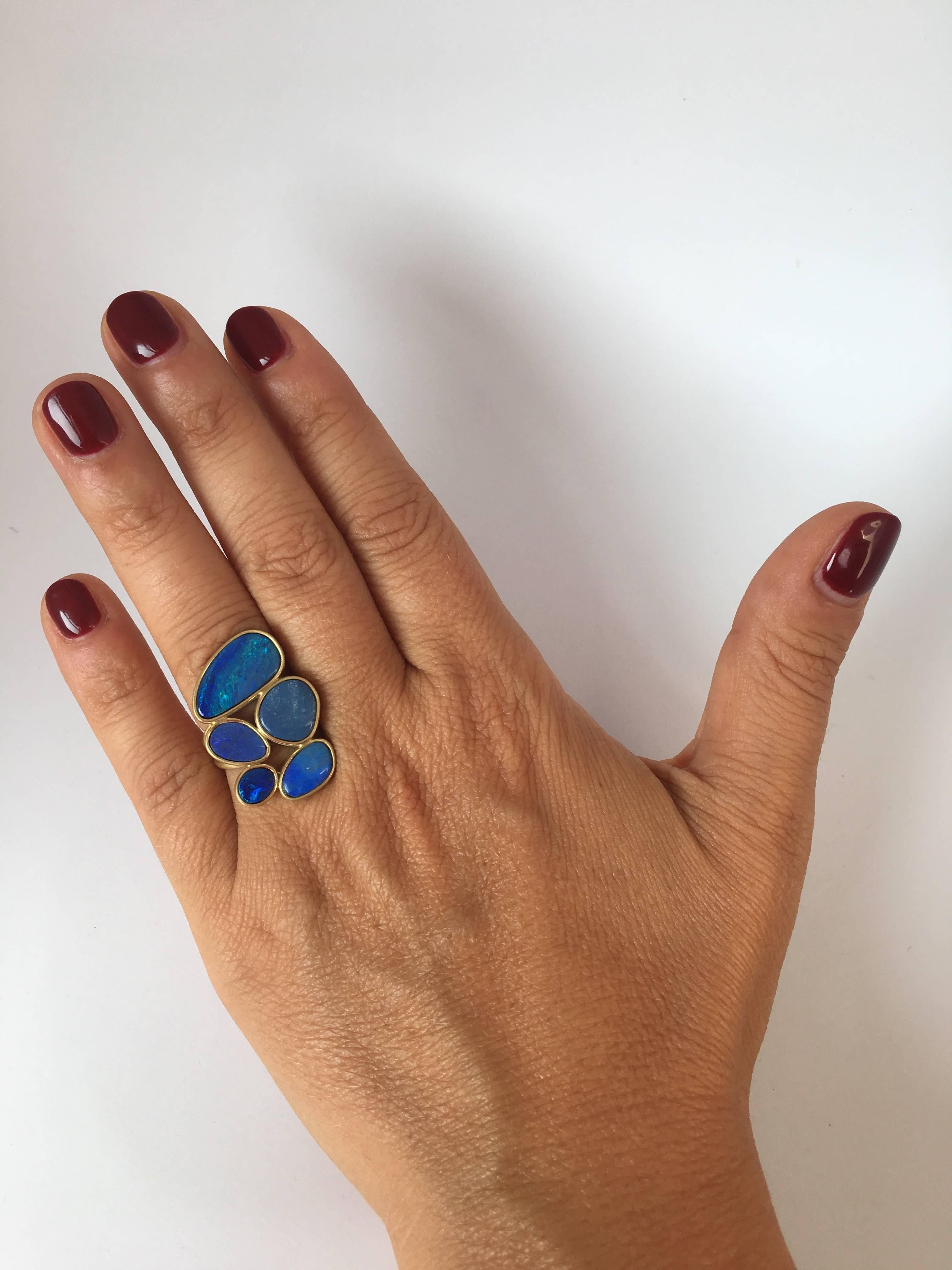 Women's or Men's Australian Blu Opal Doublette 18 Karat Gold Ring For Sale
