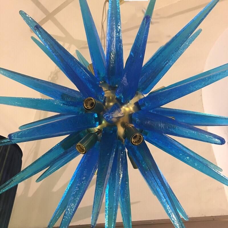Modern Blue Murano Glass Italian Chandelier with 20 Bulbs Brass structure, 1980s