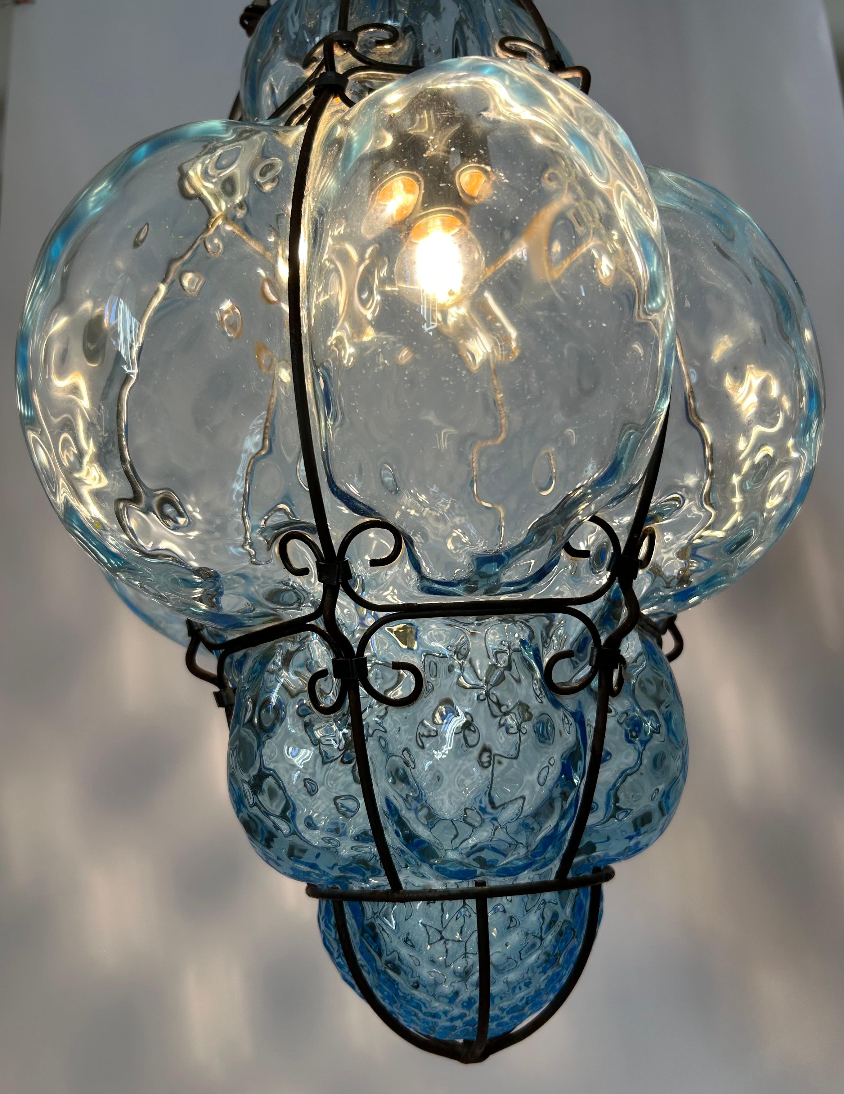 Burbuja Blu Sky, precioso colgante de cristal de Murano, años 80 Hecho a mano en venta