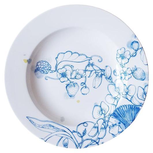 Blu Summer, Contemporary Porcelain Pasta Plate with Blue Floral Design For Sale