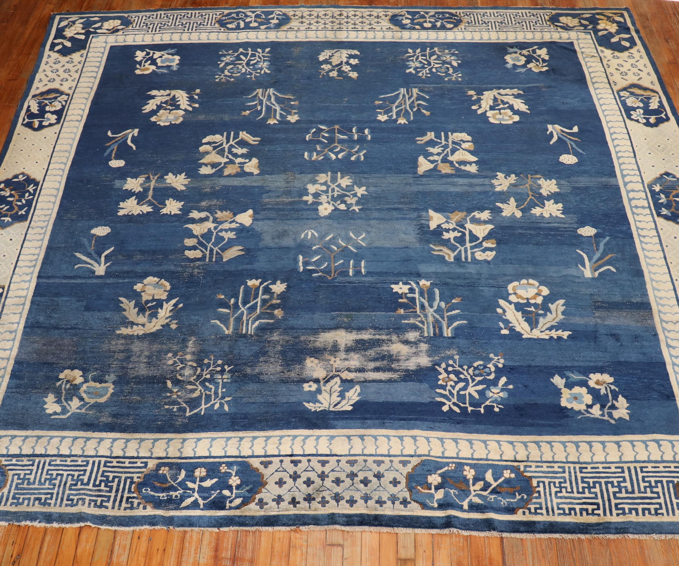 Blue Early 20th Century Large Chinese Square Rug For Sale 9