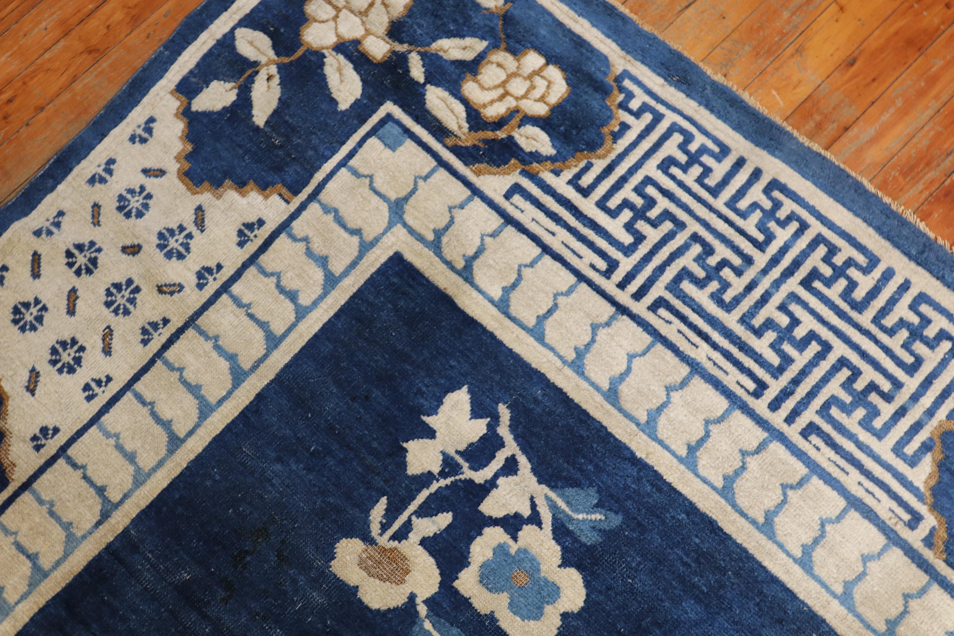 Blue Early 20th Century Large Chinese Square Rug For Sale 1