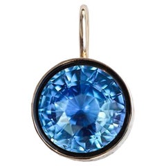 Blue 5ct Sapphire Constellation Pendant 10Kt Gold with Diamonds