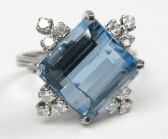 Blue 7.2 Carat Aquamarine Diamond 18 Karat Gold Ring GIA Certified