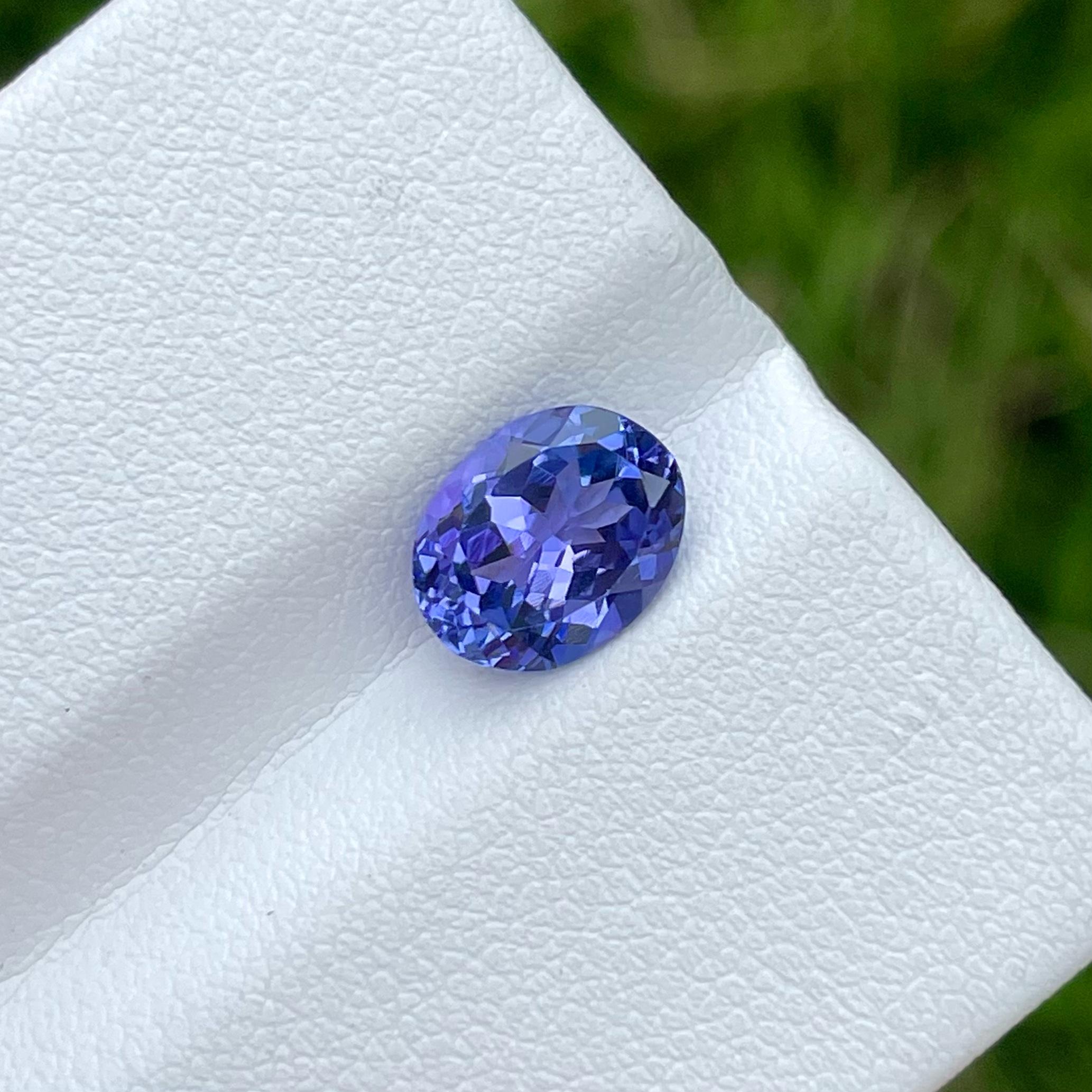 Weight 2.10 carats 
Dimensions 9 x 7 x 5 mm 
Treatment Heated 
Origin Tanzania 
Clarity Loupe Clean 
Shape Oval
Cut Fancy Oval


The Blue AA+ Grade Tanzanite is a natural gemstone known for its exquisite blue-violet color. Tanzanite is a variety of