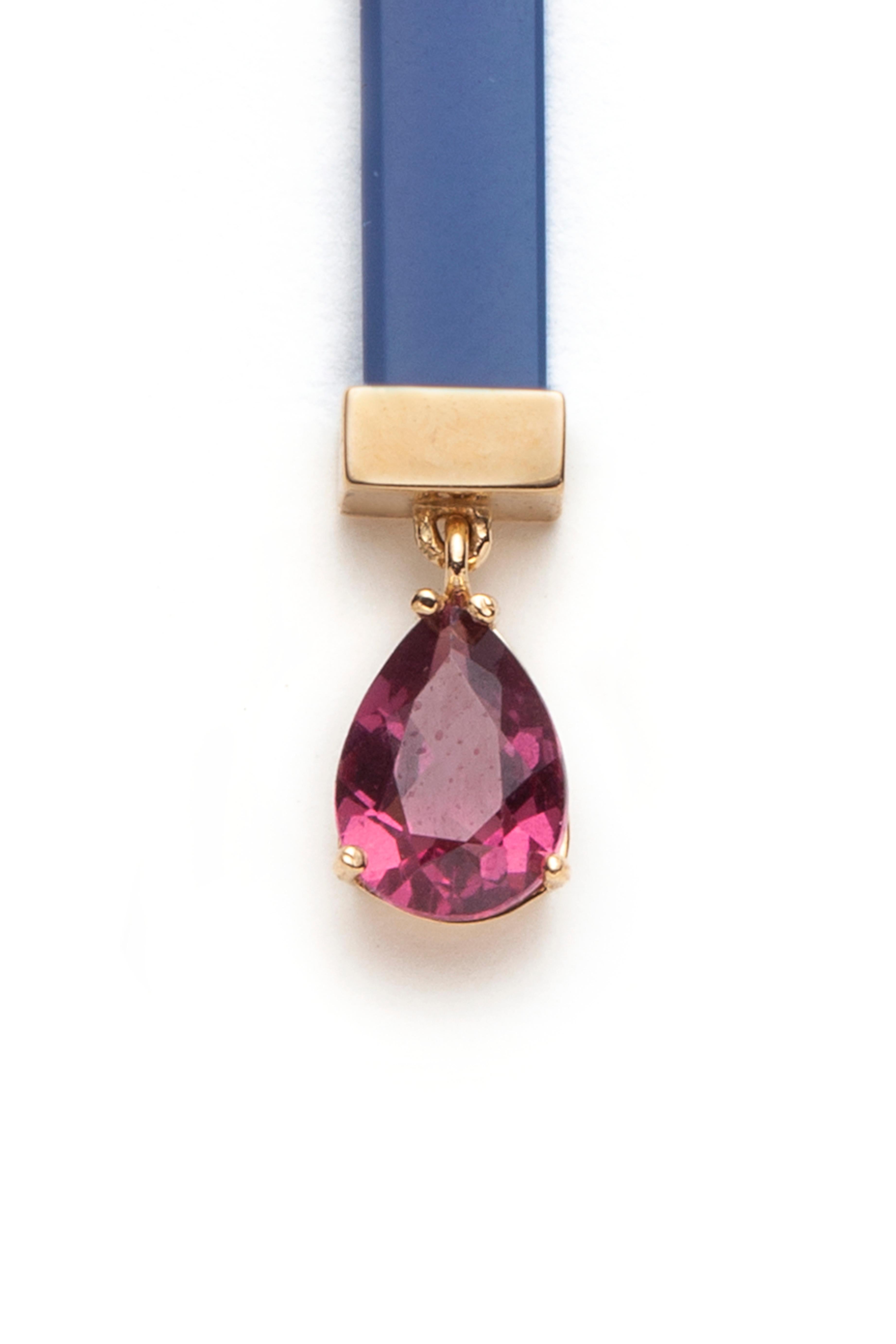 Contemporary Blue agate and Rhodolite Pendant in 14K yellow Gold, by SERAFINO For Sale