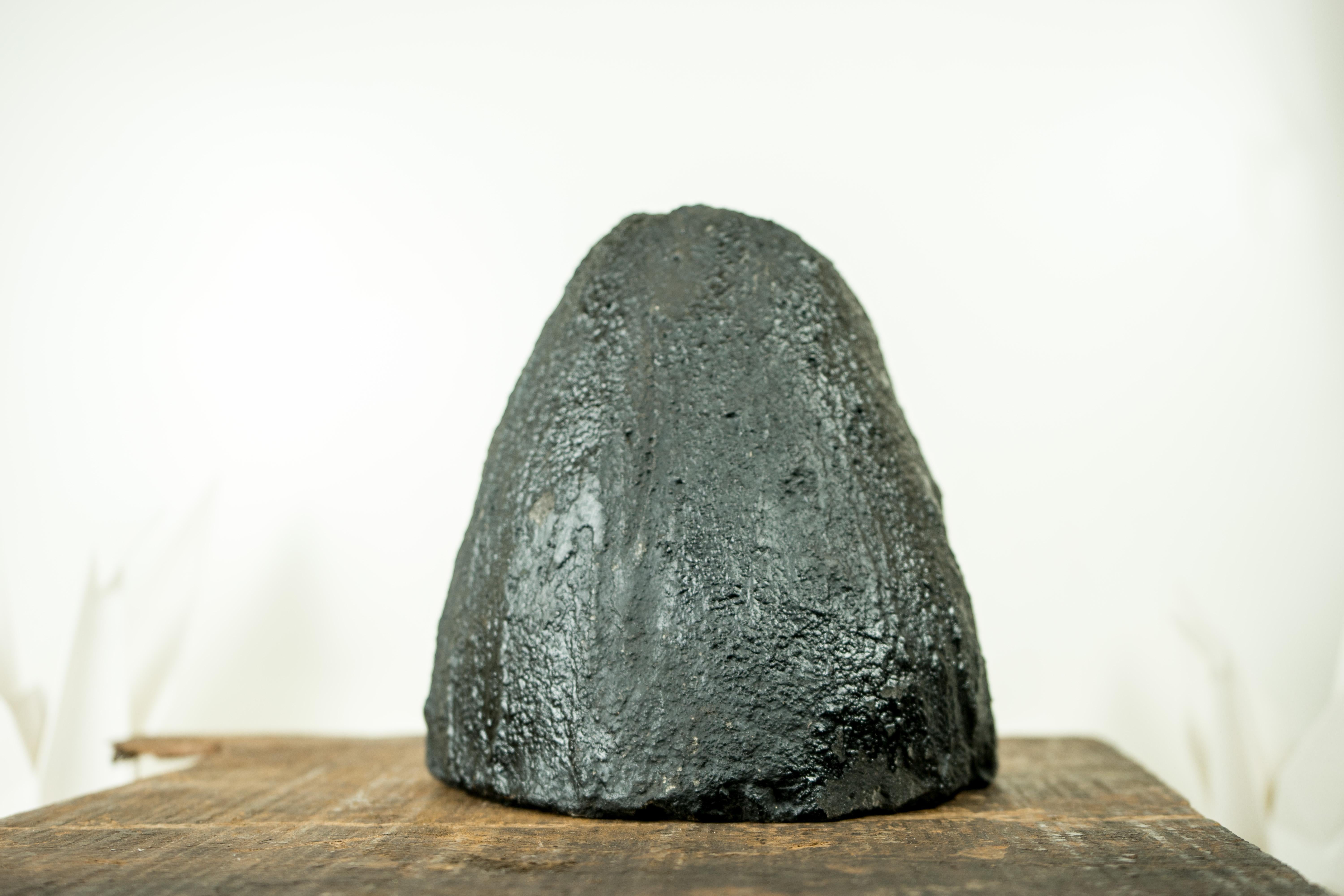 Blauer Achatgeode mit ganz natürlichen Meeresblauen und weißen Achatspitzen aus Achat, natürliche Kunst im Angebot 7