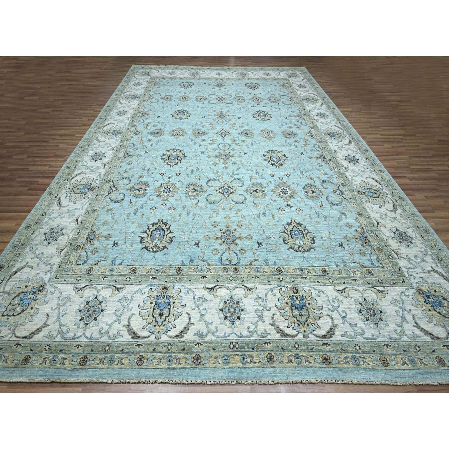 Ce fabuleux tapis noué à la main a été créé et conçu pour une résistance et une durabilité accrues. Ce tapis a été fabriqué à la main pendant des semaines selon la méthode traditionnelle qui est utilisée pour faire des
Taille exacte du tapis en