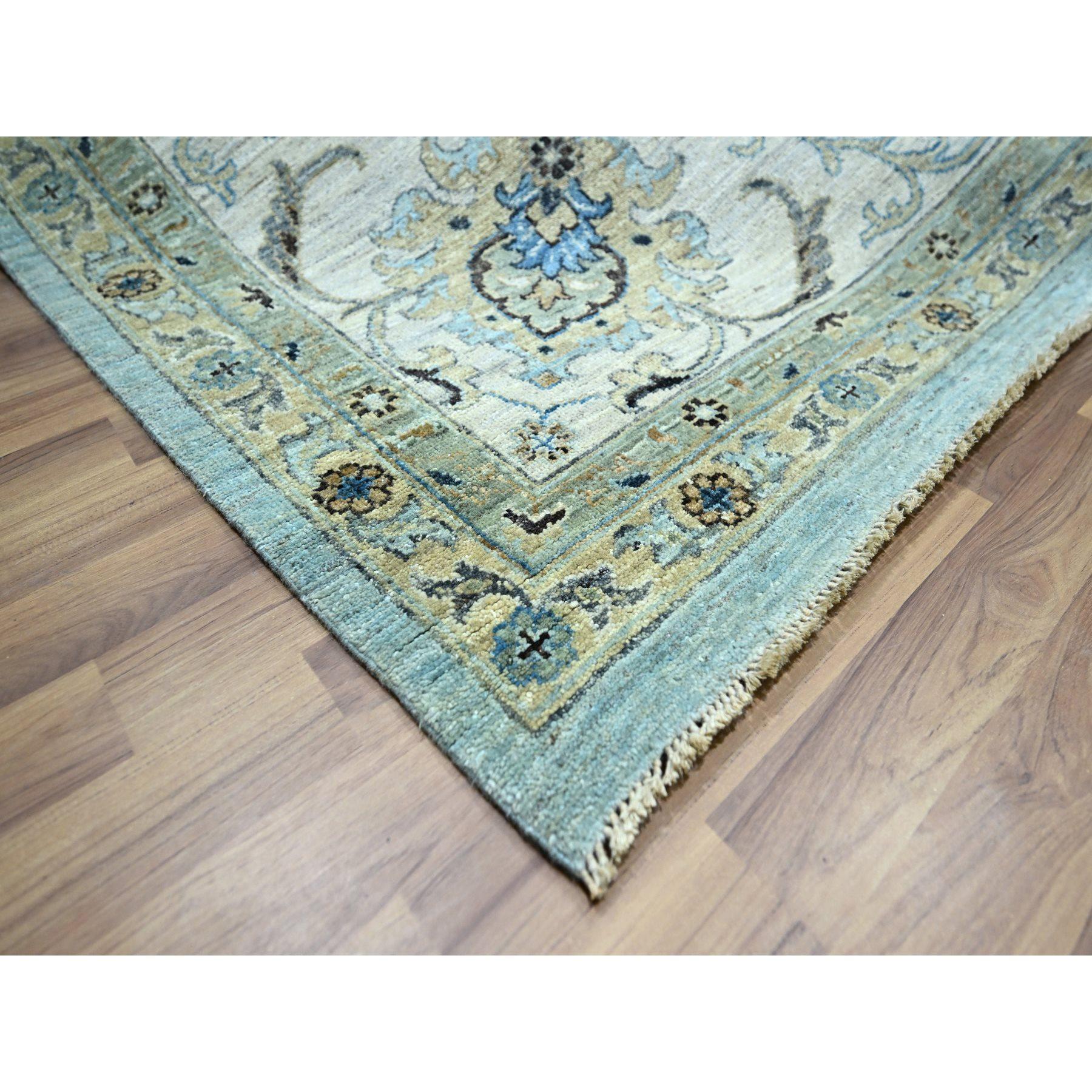 XXIe siècle et contemporain Tapis bleu Agra Shah Abbas à motif de vignes de fleurs noué à la main 12'2