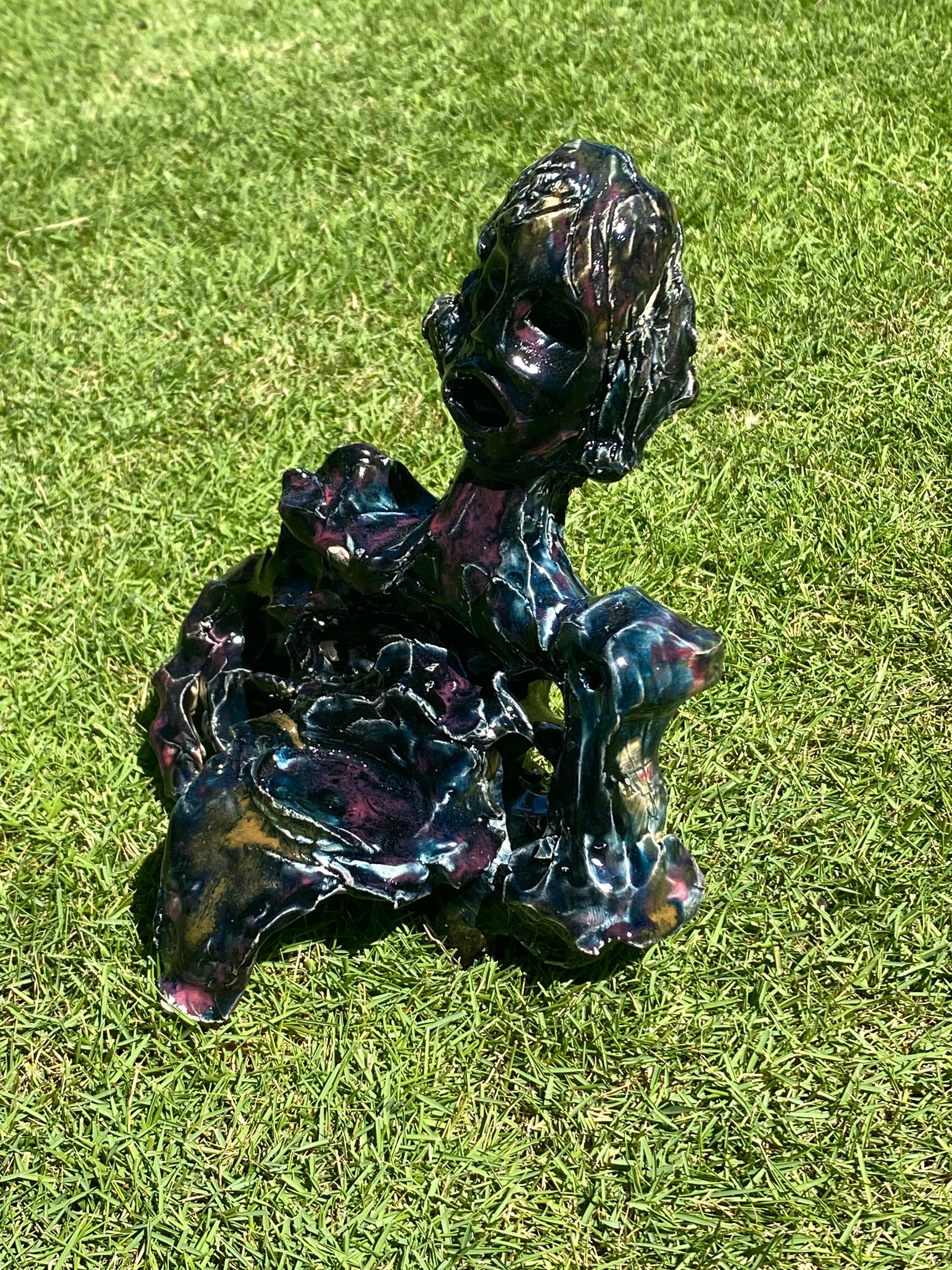 Bougeoir avec figurine en céramique bleue et multicolore de Mattia Biagi, XXIe siècle Neuf - En vente à Culver City, CA