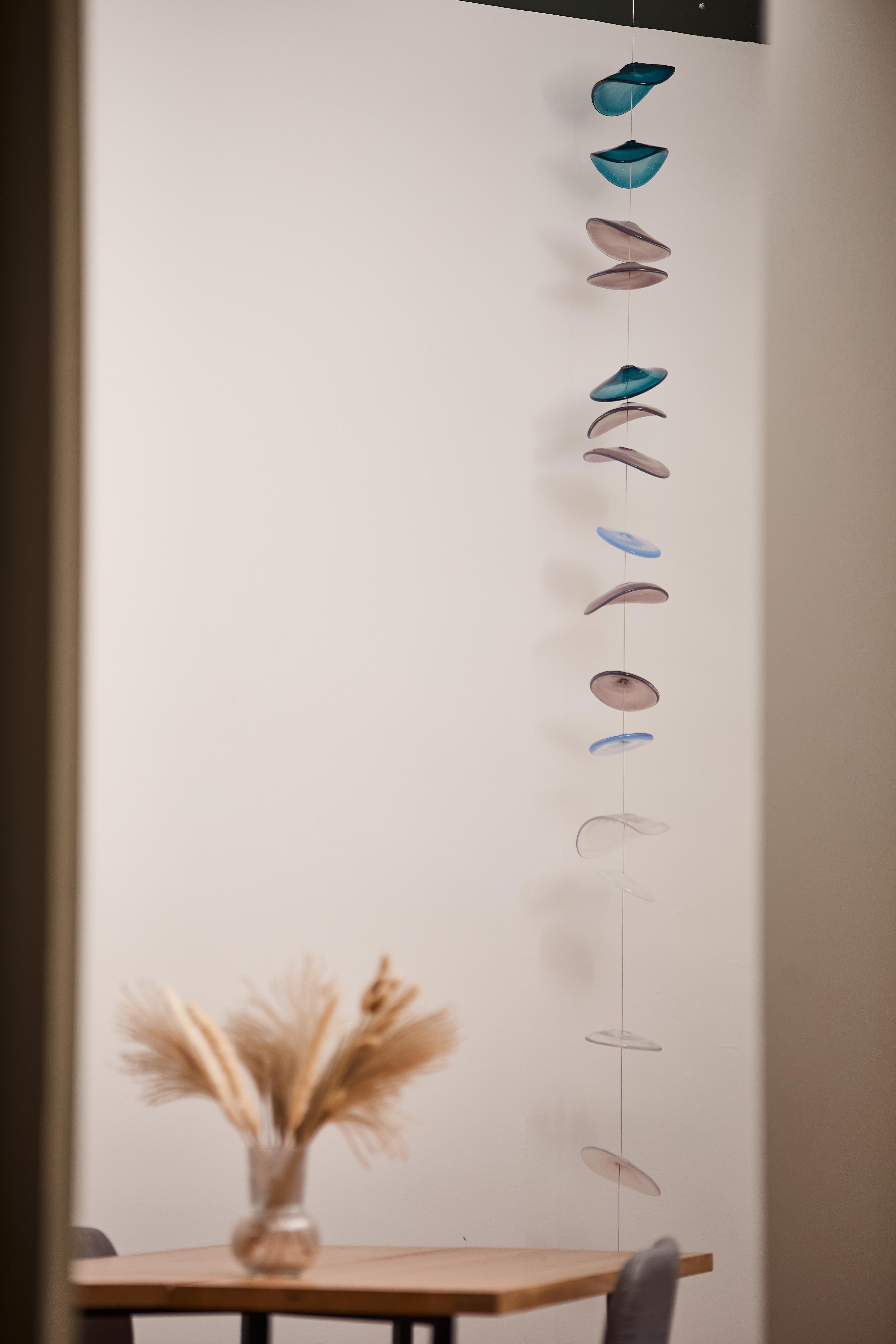Espagnol Disques en verre de Murano bleu et brun fabriqués à Barcelone en vente
