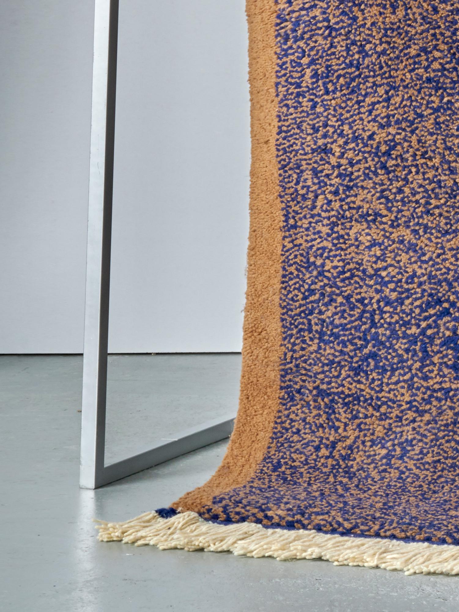 Marokkanischer Teppich aus handgeknüpfter Wolle von Julie Richoz:: 10x14ft (Moderne) im Angebot