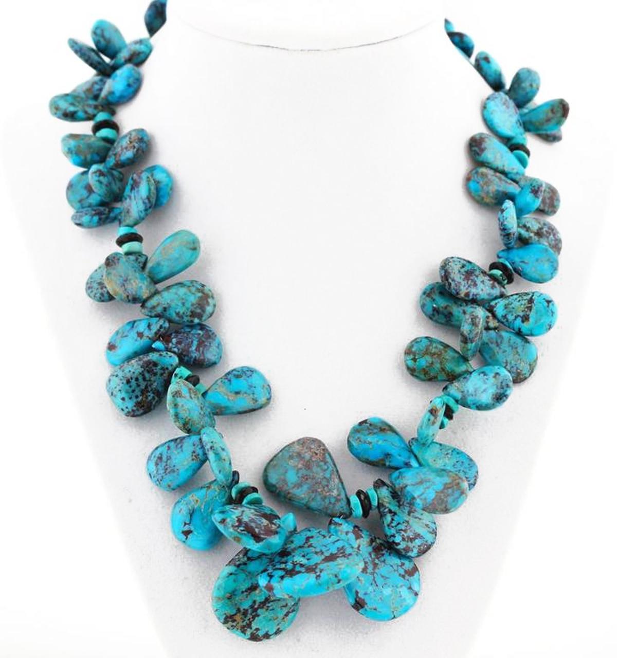 Blue and Chocolate Turquoise Necklace In New Condition In Raleigh, NC