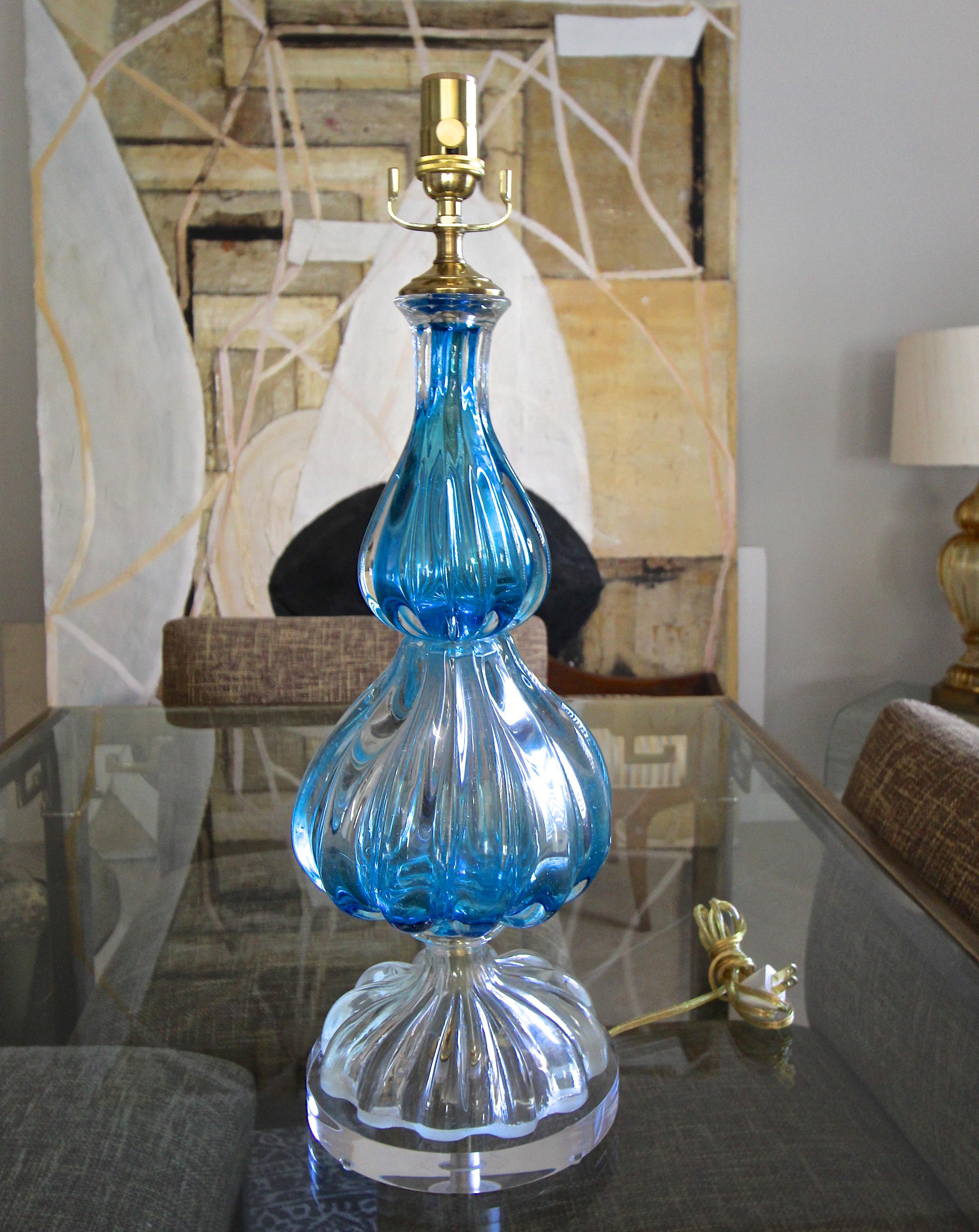 Mid-20th Century Blue and Clear Seguso Murano Ribbed Glass Table Lamp